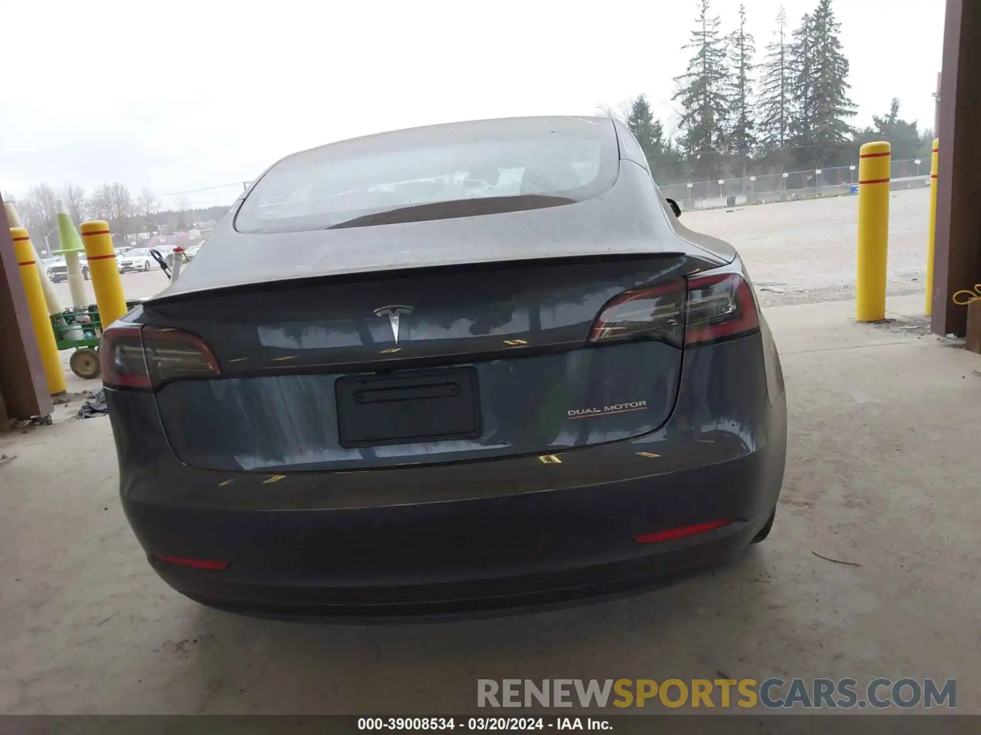 16 Фотография поврежденного автомобиля 5YJ3E1EB5KF477574 TESLA MODEL 3 2019