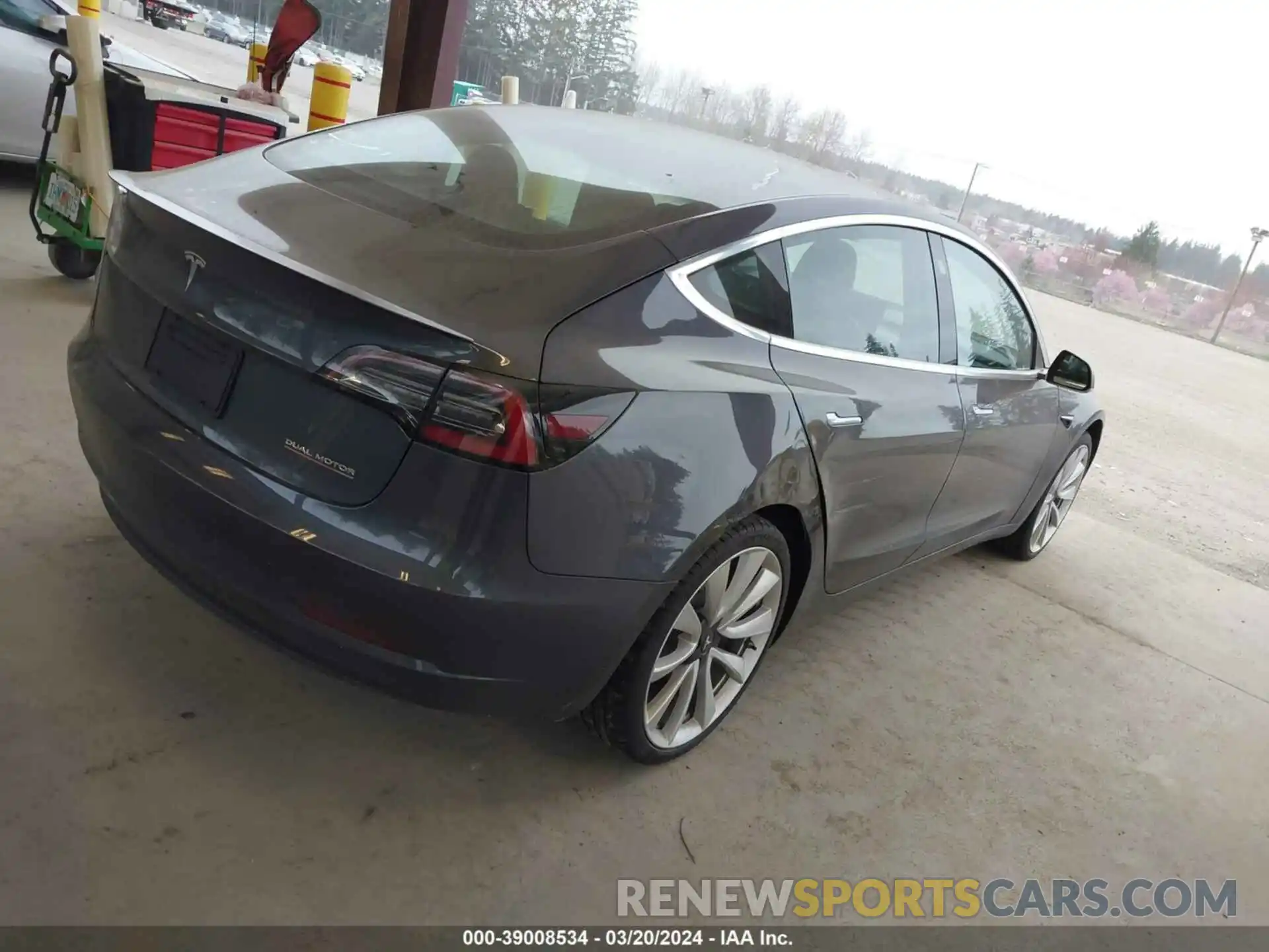 4 Photograph of a damaged car 5YJ3E1EB5KF477574 TESLA MODEL 3 2019