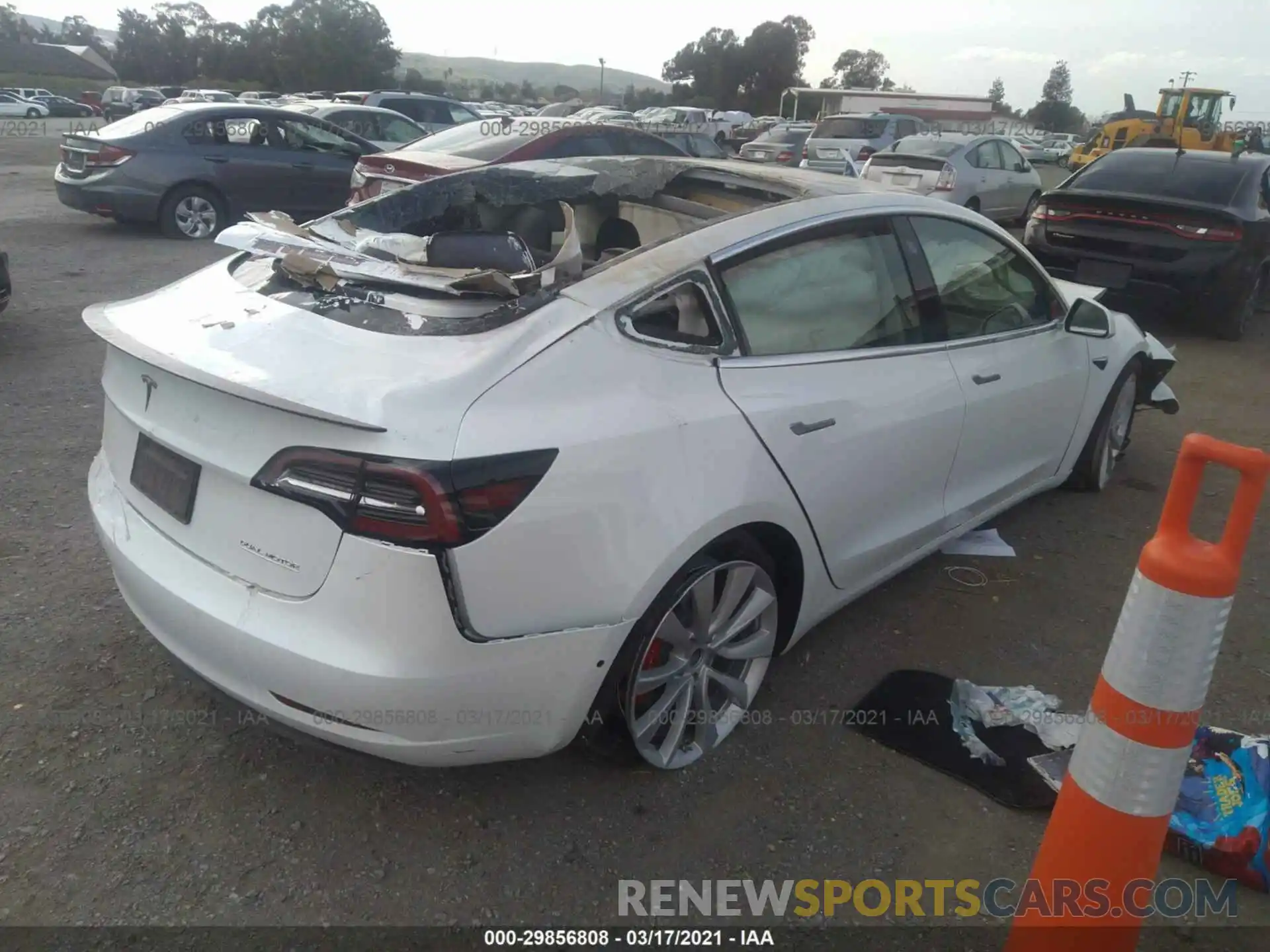 4 Photograph of a damaged car 5YJ3E1EB5KF487859 TESLA MODEL 3 2019