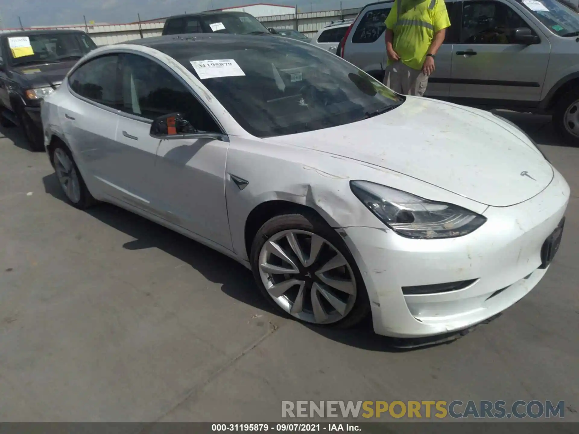 1 Photograph of a damaged car 5YJ3E1EB5KF512551 TESLA MODEL 3 2019