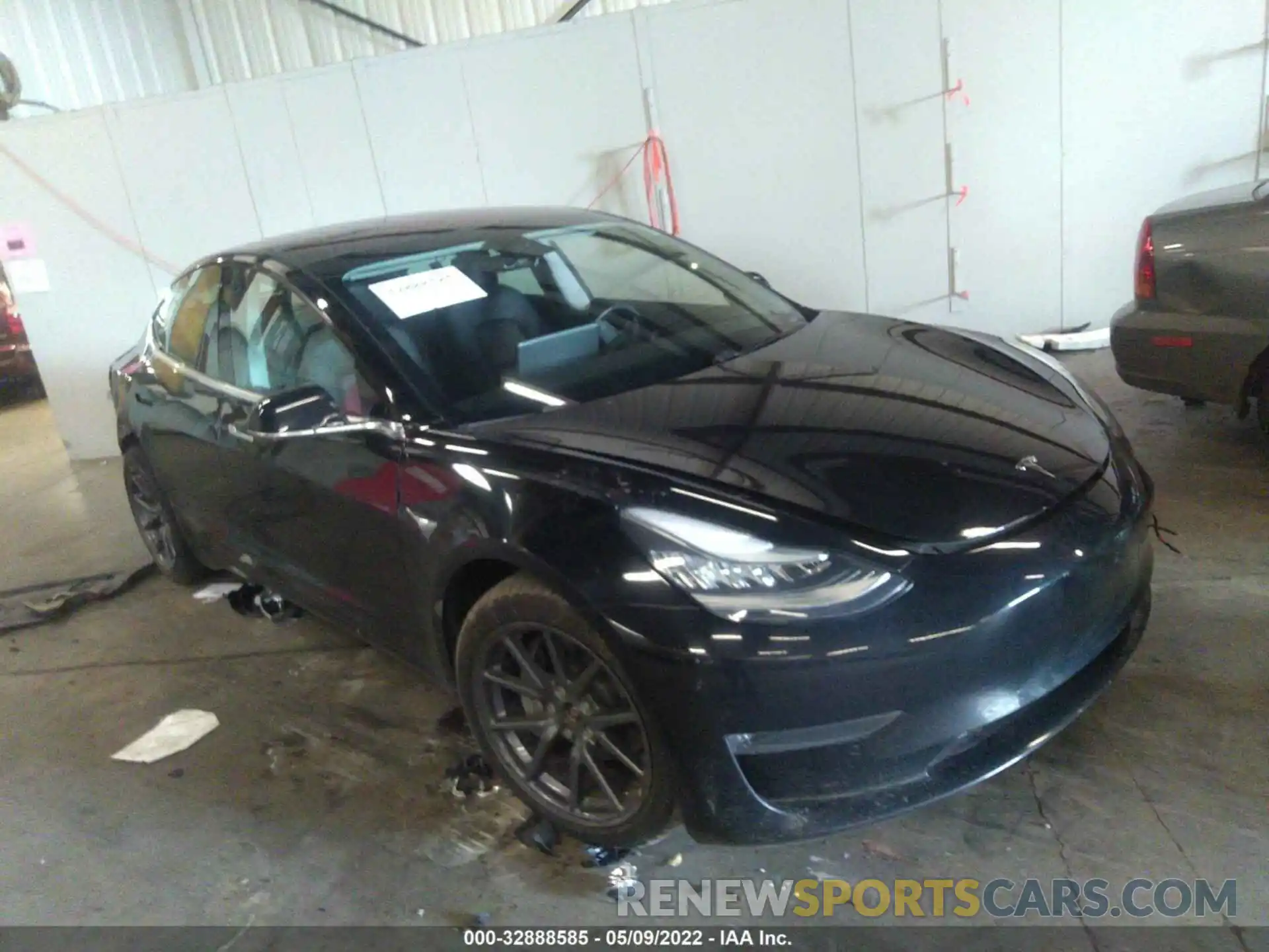 1 Photograph of a damaged car 5YJ3E1EB6KF191121 TESLA MODEL 3 2019