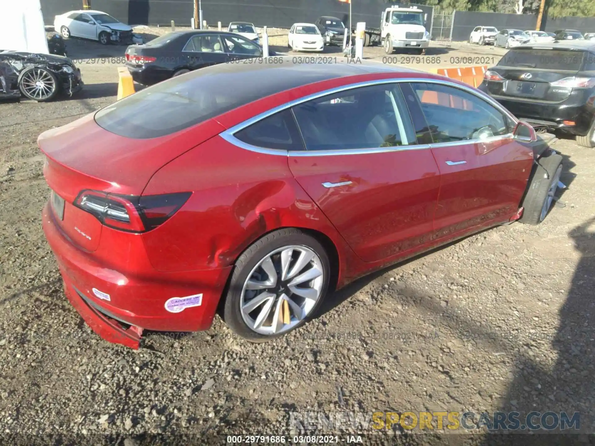 4 Фотография поврежденного автомобиля 5YJ3E1EB6KF193967 TESLA MODEL 3 2019