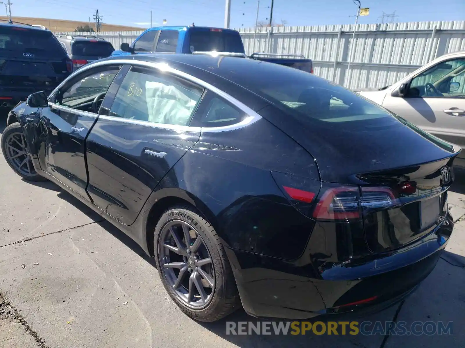 3 Photograph of a damaged car 5YJ3E1EB6KF198926 TESLA MODEL 3 2019