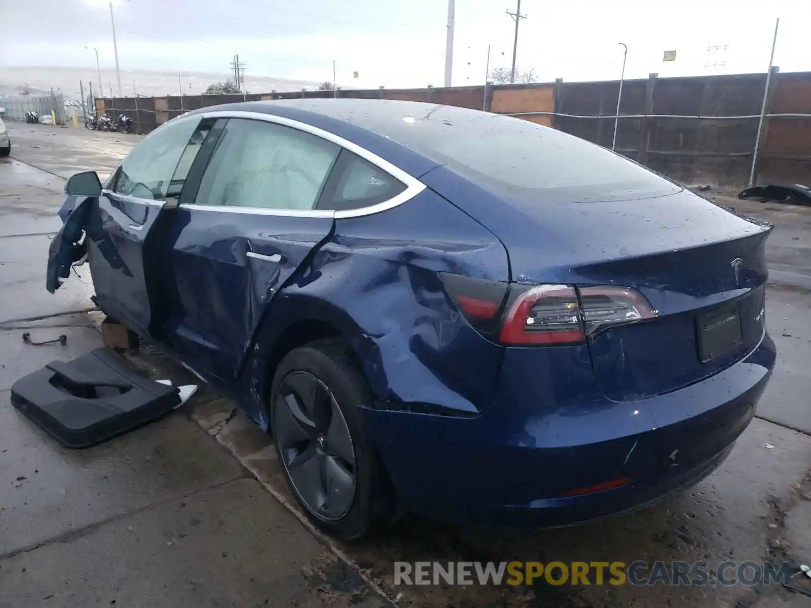 3 Photograph of a damaged car 5YJ3E1EB6KF199297 TESLA MODEL 3 2019