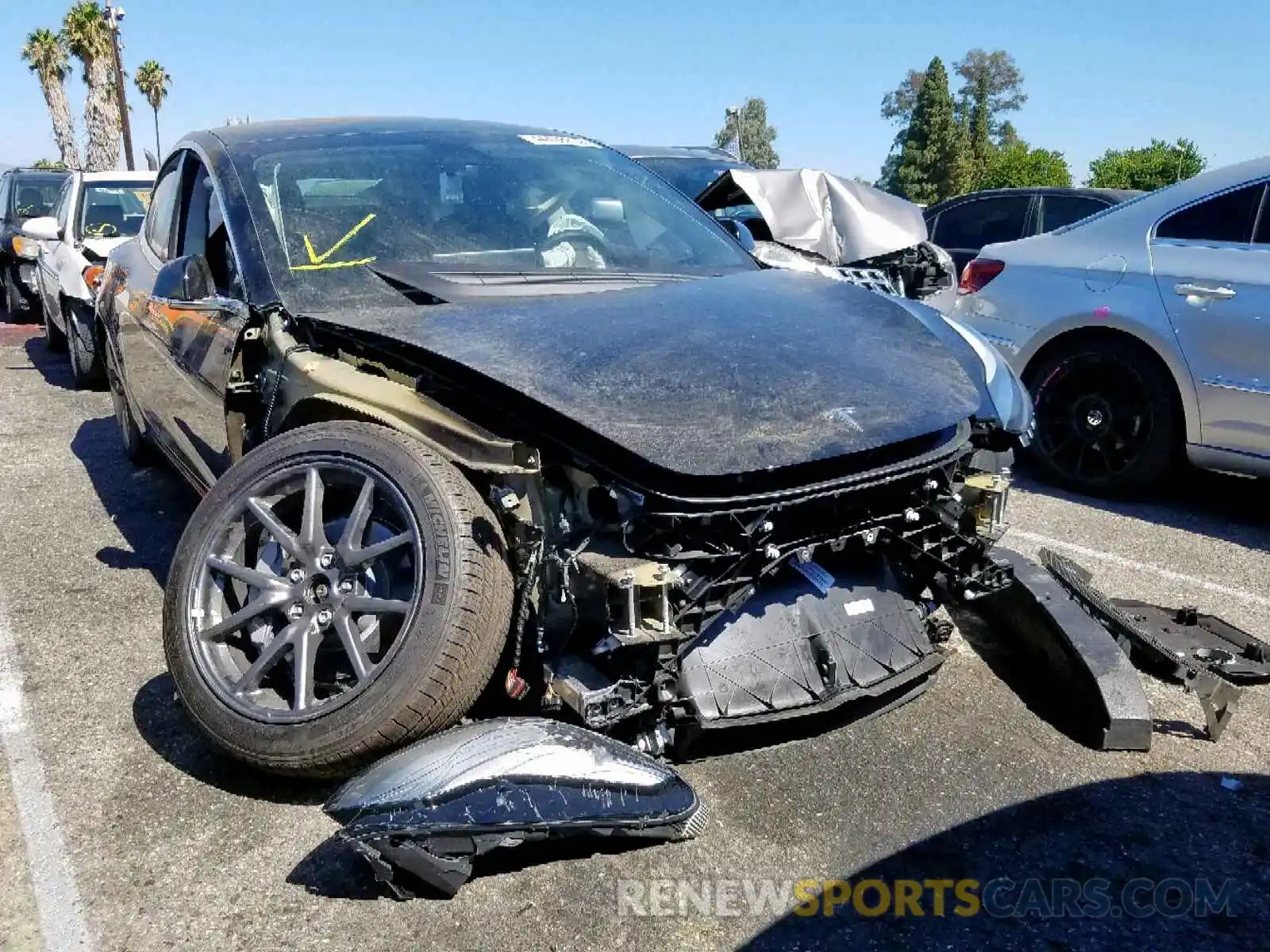 1 Photograph of a damaged car 5YJ3E1EB6KF209181 TESLA MODEL 3 2019