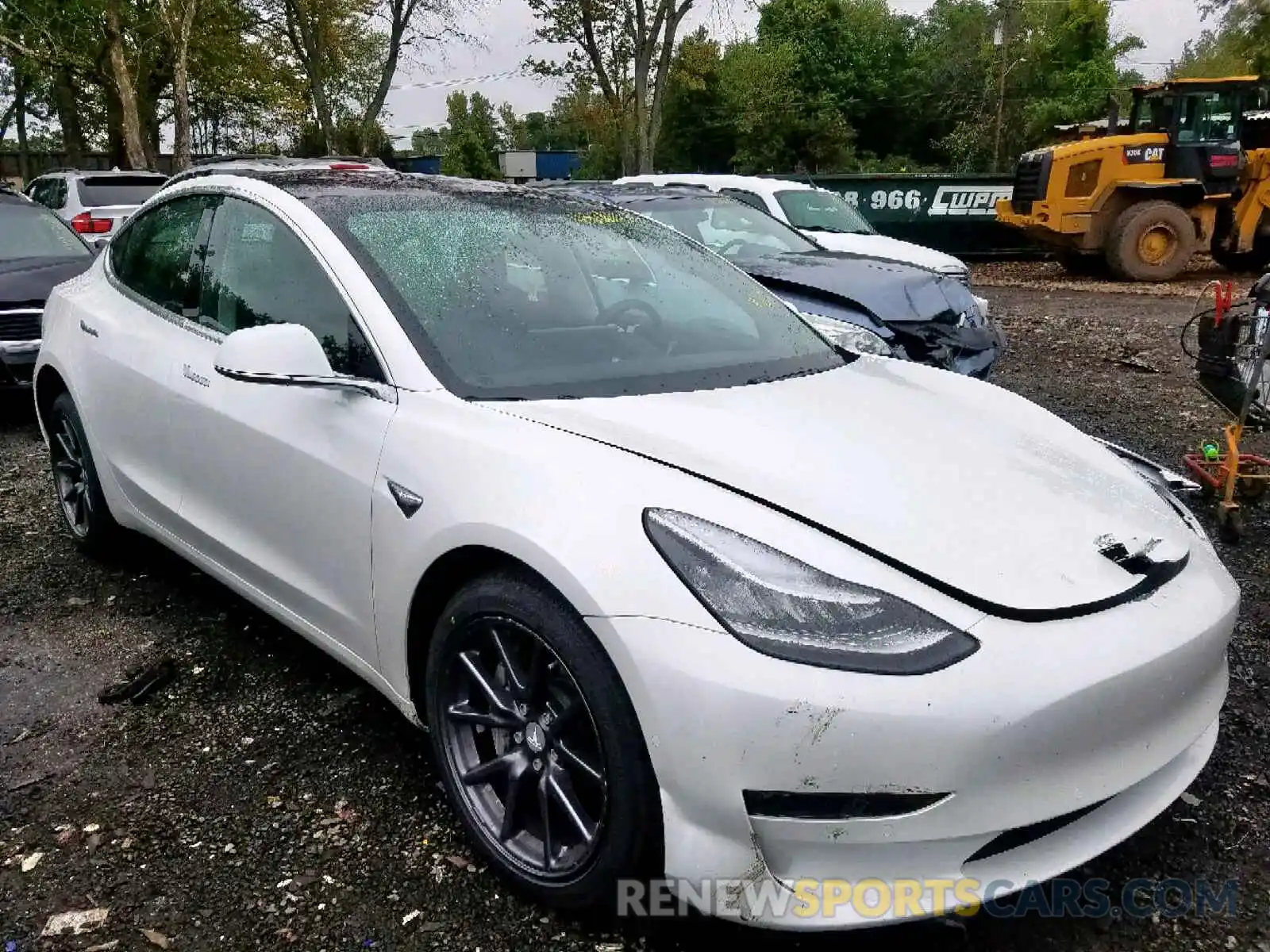 1 Photograph of a damaged car 5YJ3E1EB6KF211481 TESLA MODEL 3 2019