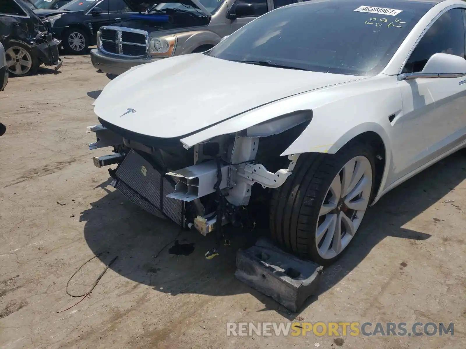 9 Photograph of a damaged car 5YJ3E1EB6KF231472 TESLA MODEL 3 2019