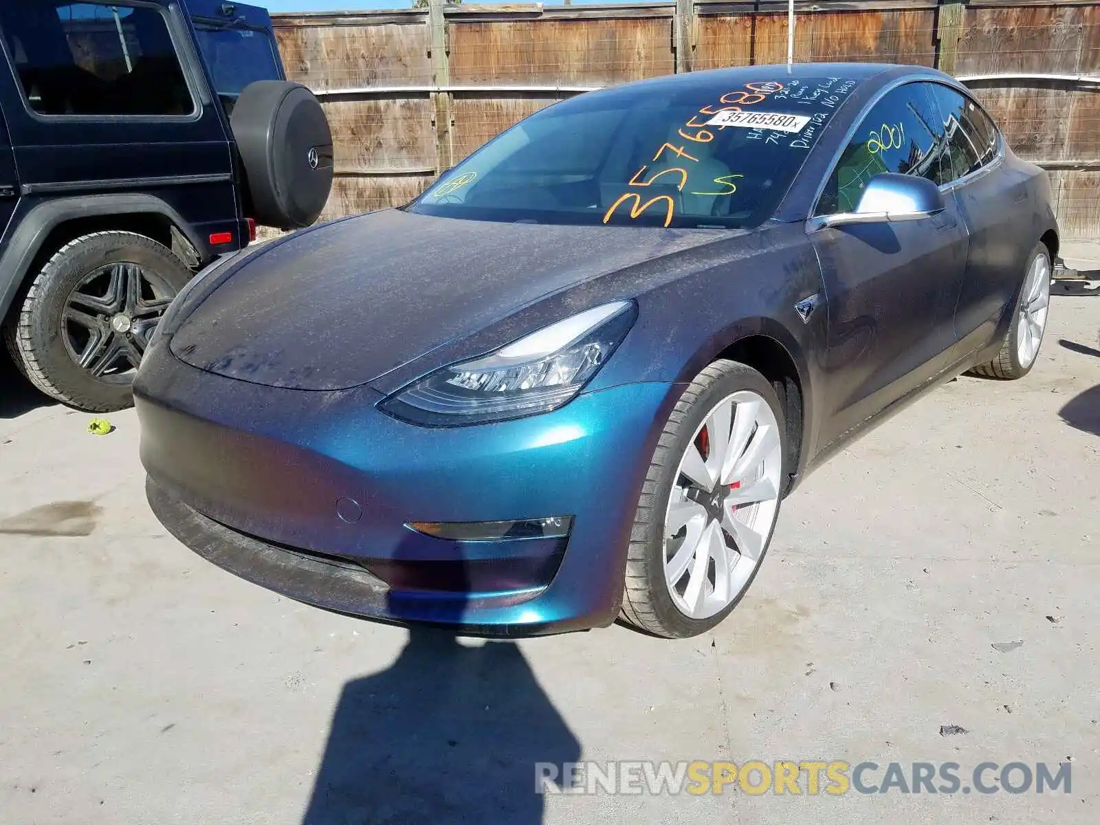 2 Фотография поврежденного автомобиля 5YJ3E1EB6KF238289 TESLA MODEL 3 2019