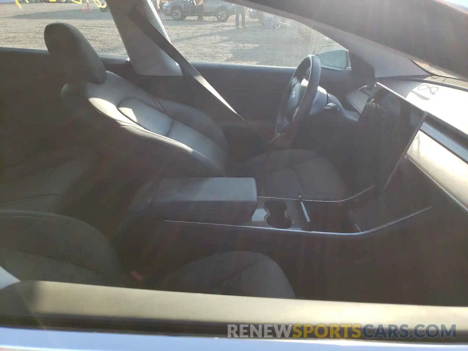 5 Photograph of a damaged car 5YJ3E1EB6KF359422 TESLA MODEL 3 2019