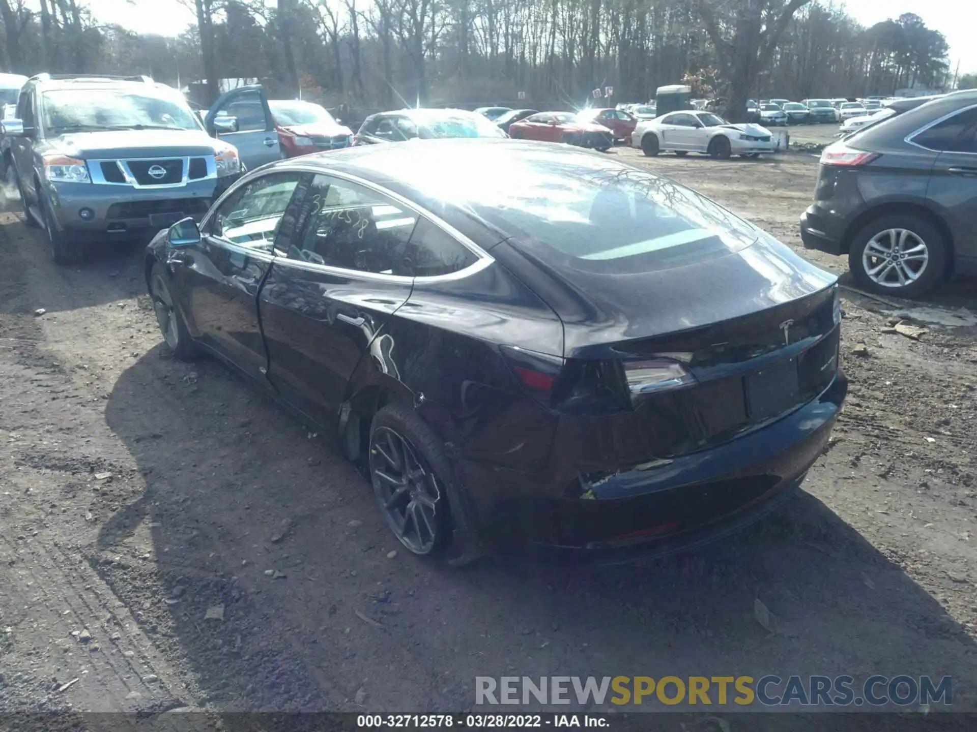 3 Photograph of a damaged car 5YJ3E1EB6KF384336 TESLA MODEL 3 2019