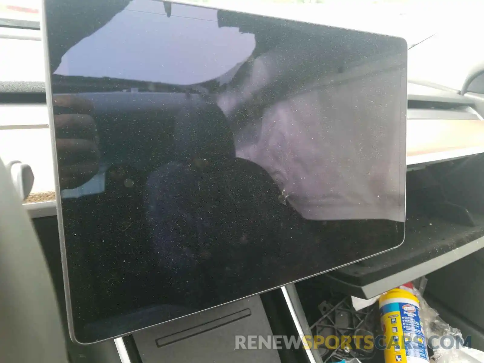 8 Photograph of a damaged car 5YJ3E1EB6KF384398 TESLA MODEL 3 2019