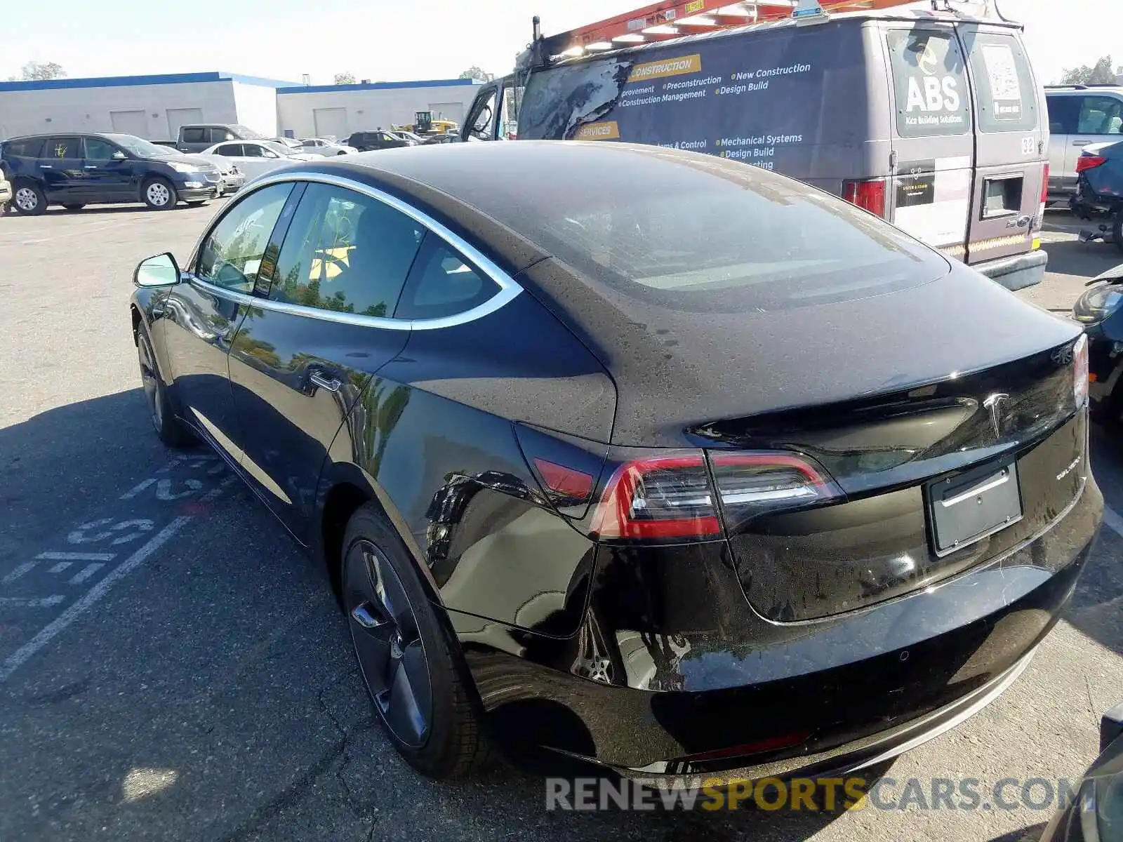 3 Photograph of a damaged car 5YJ3E1EB6KF385180 TESLA MODEL 3 2019