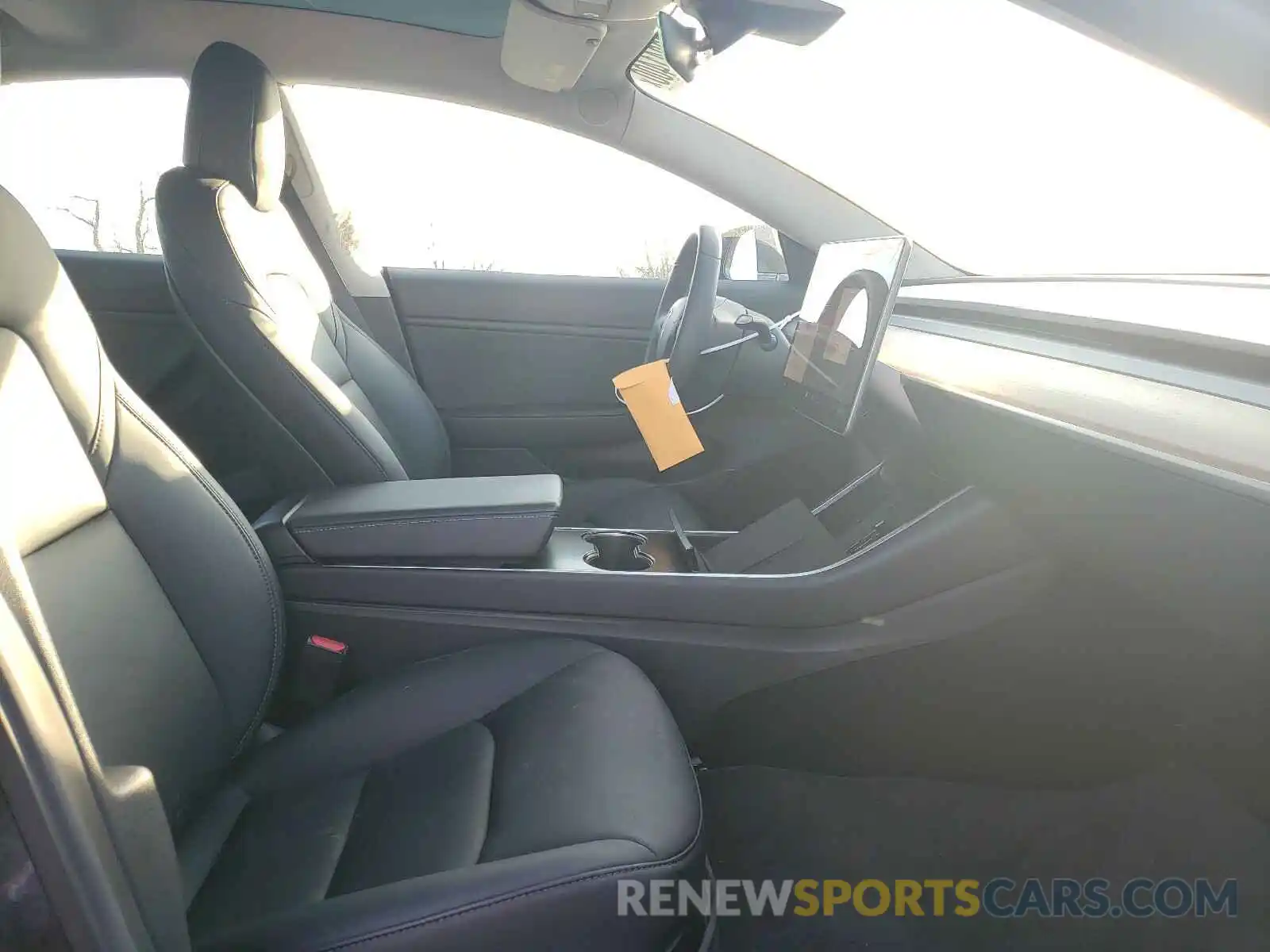 5 Photograph of a damaged car 5YJ3E1EB6KF386863 TESLA MODEL 3 2019