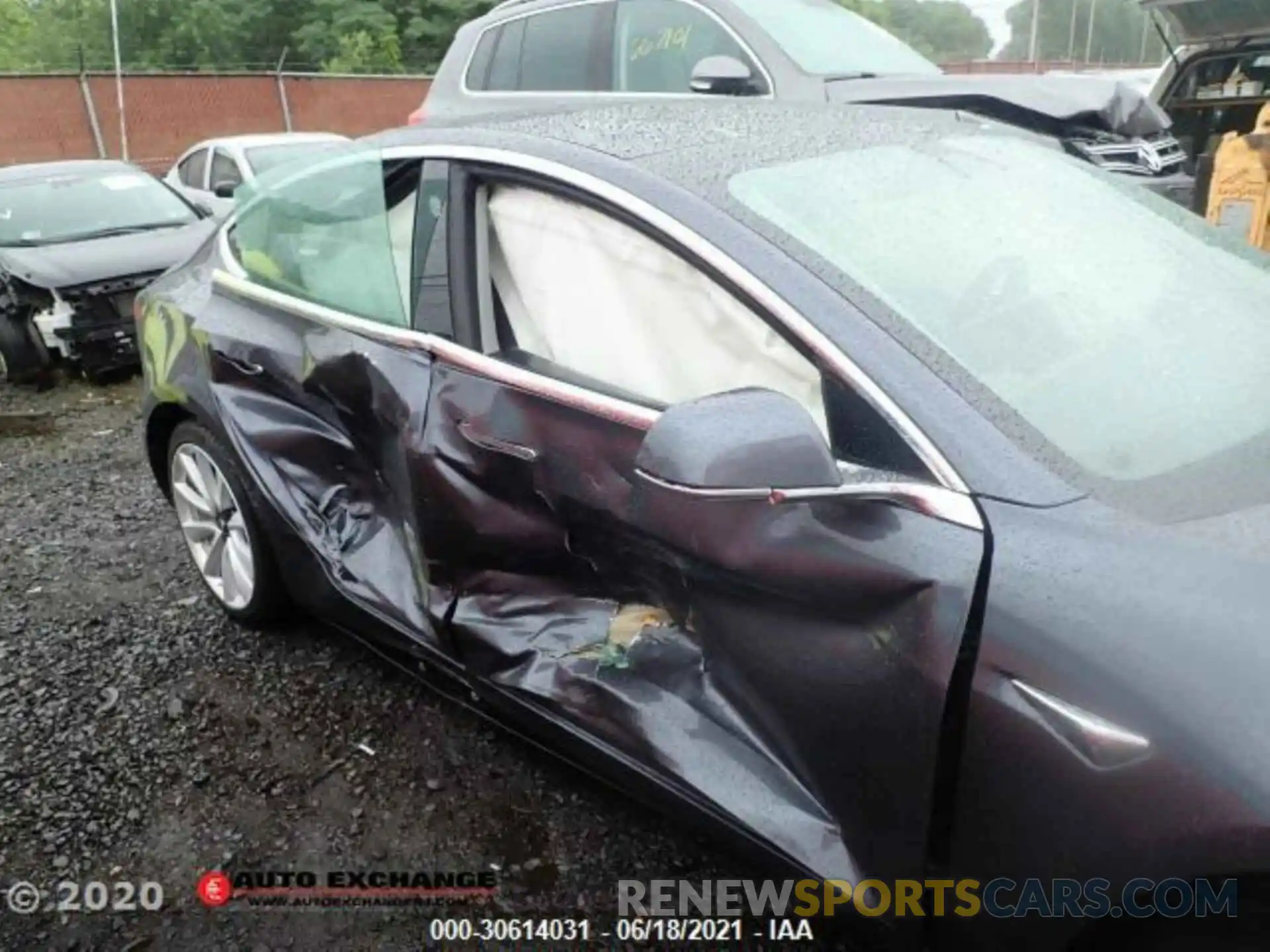 1 Photograph of a damaged car 5YJ3E1EB6KF389200 TESLA MODEL 3 2019