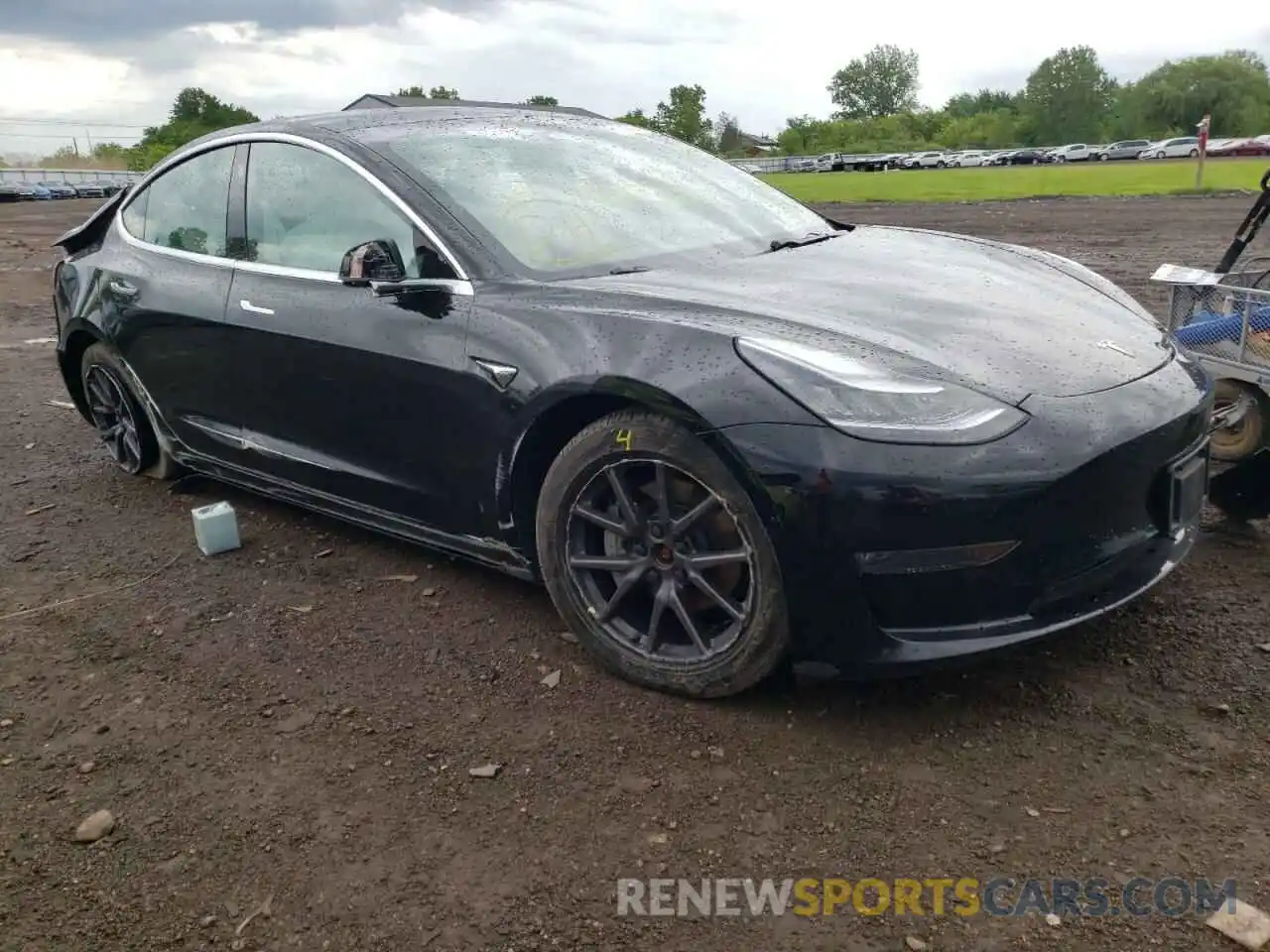 1 Photograph of a damaged car 5YJ3E1EB6KF390590 TESLA MODEL 3 2019