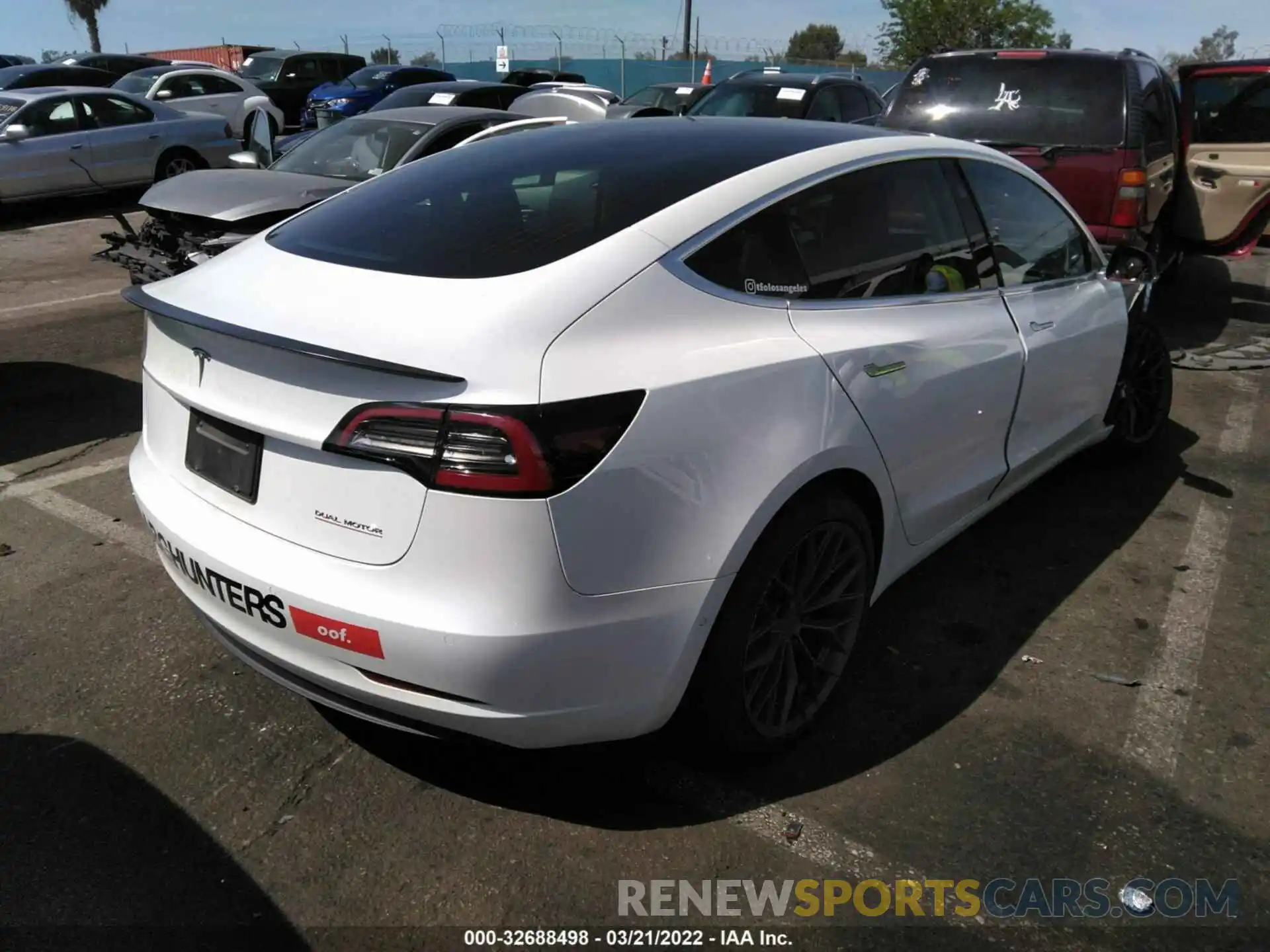 4 Photograph of a damaged car 5YJ3E1EB6KF393215 TESLA MODEL 3 2019