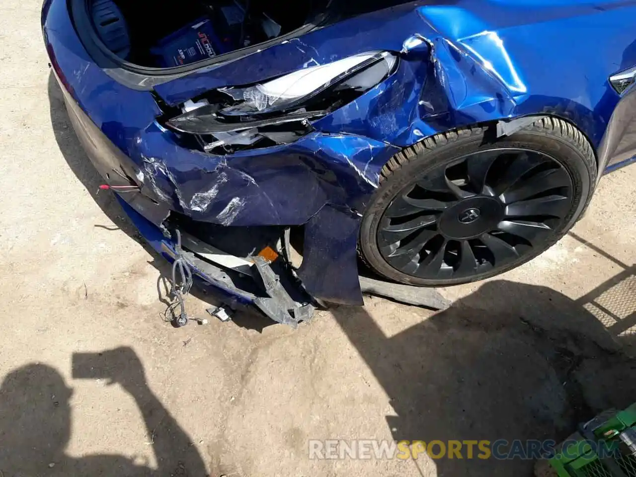 9 Photograph of a damaged car 5YJ3E1EB6KF433194 TESLA MODEL 3 2019