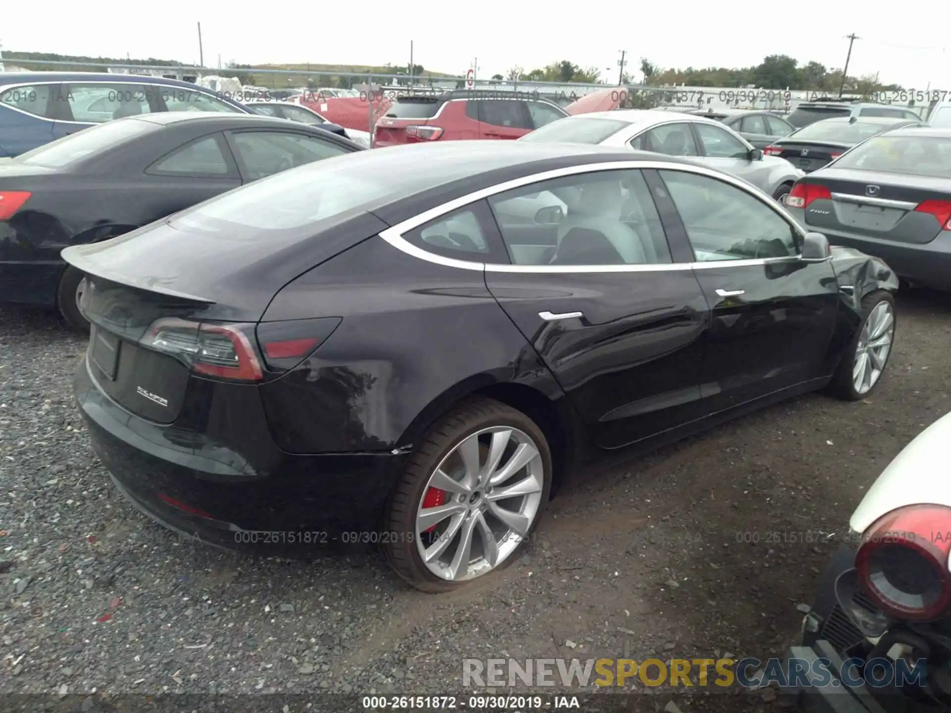 4 Photograph of a damaged car 5YJ3E1EB6KF438833 TESLA MODEL 3 2019