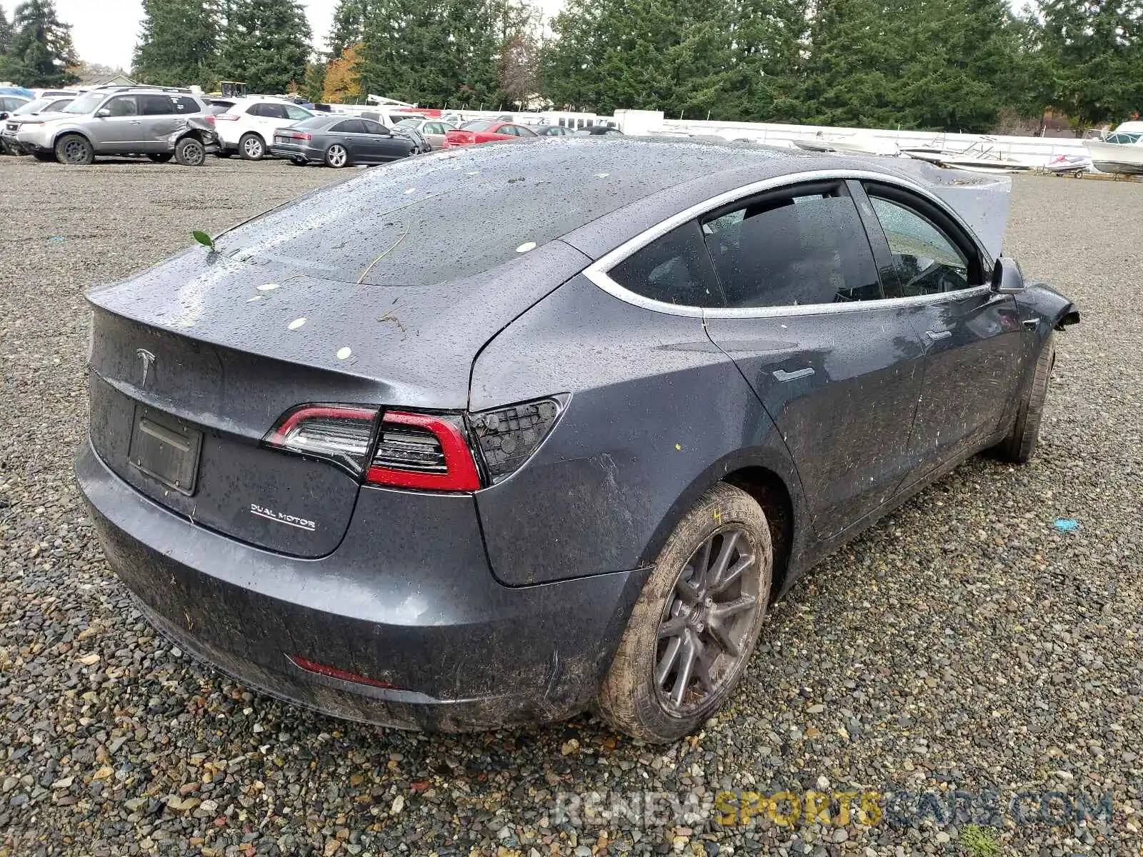 4 Photograph of a damaged car 5YJ3E1EB6KF440422 TESLA MODEL 3 2019