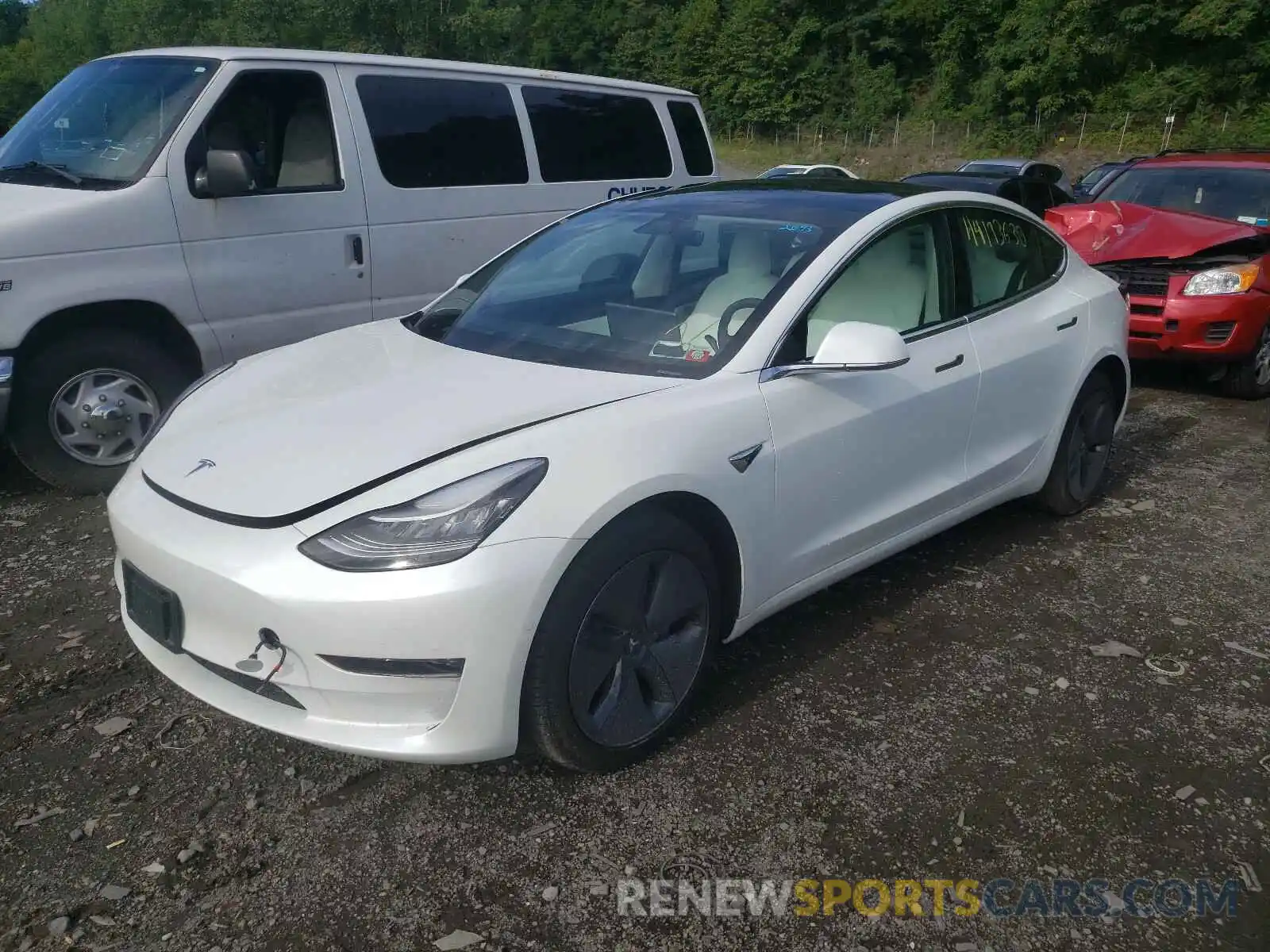 2 Photograph of a damaged car 5YJ3E1EB6KF450464 TESLA MODEL 3 2019