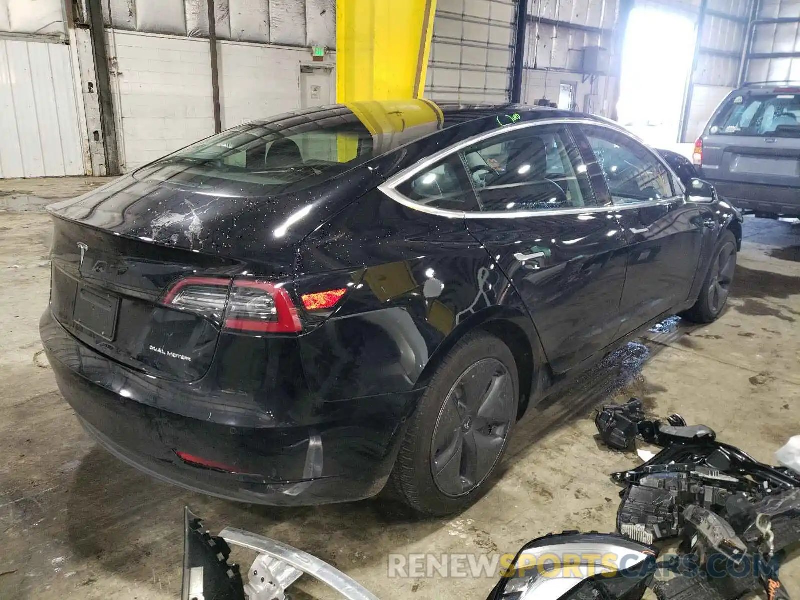 4 Фотография поврежденного автомобиля 5YJ3E1EB6KF451629 TESLA MODEL 3 2019