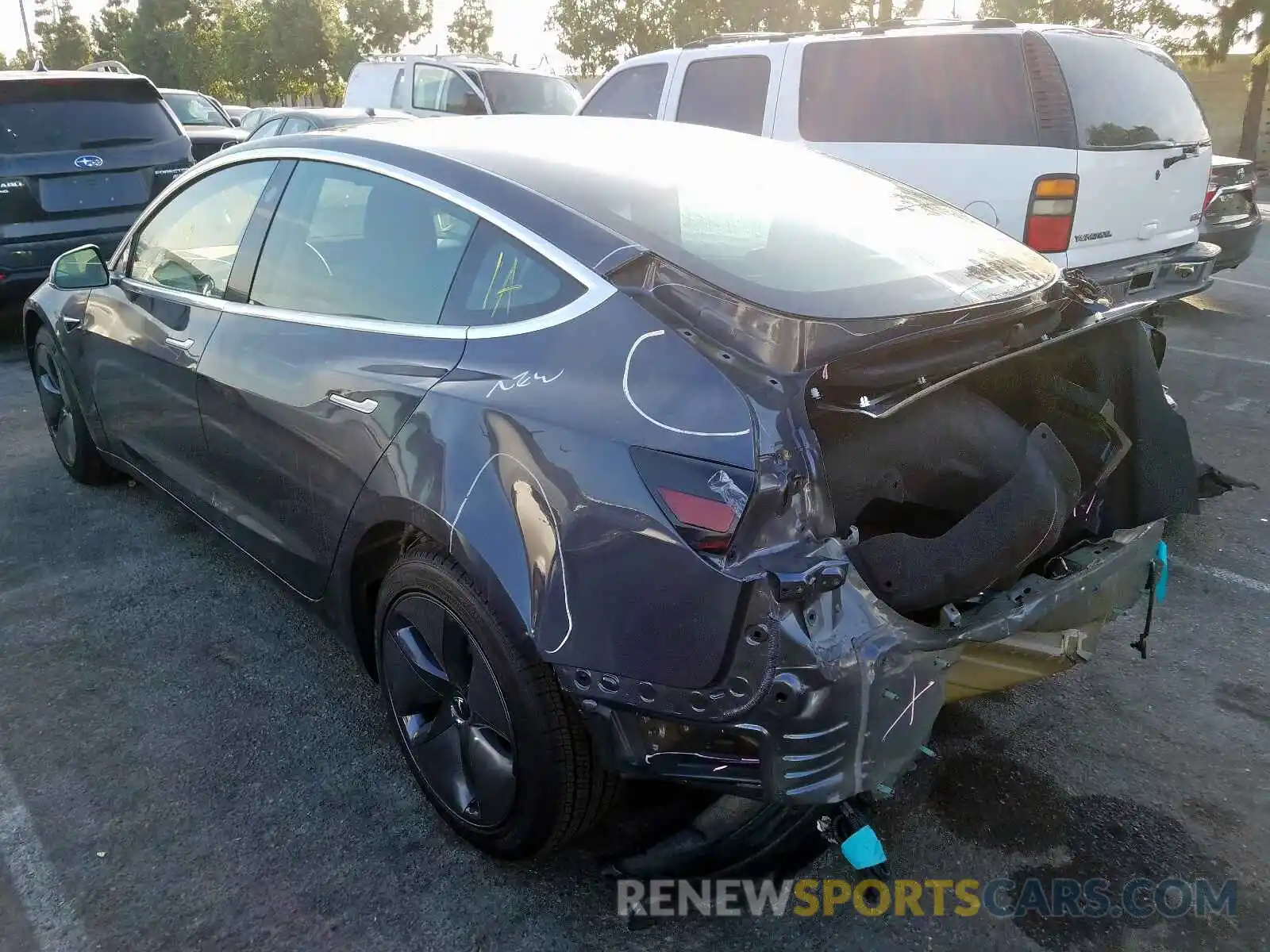 3 Photograph of a damaged car 5YJ3E1EB6KF453252 TESLA MODEL 3 2019