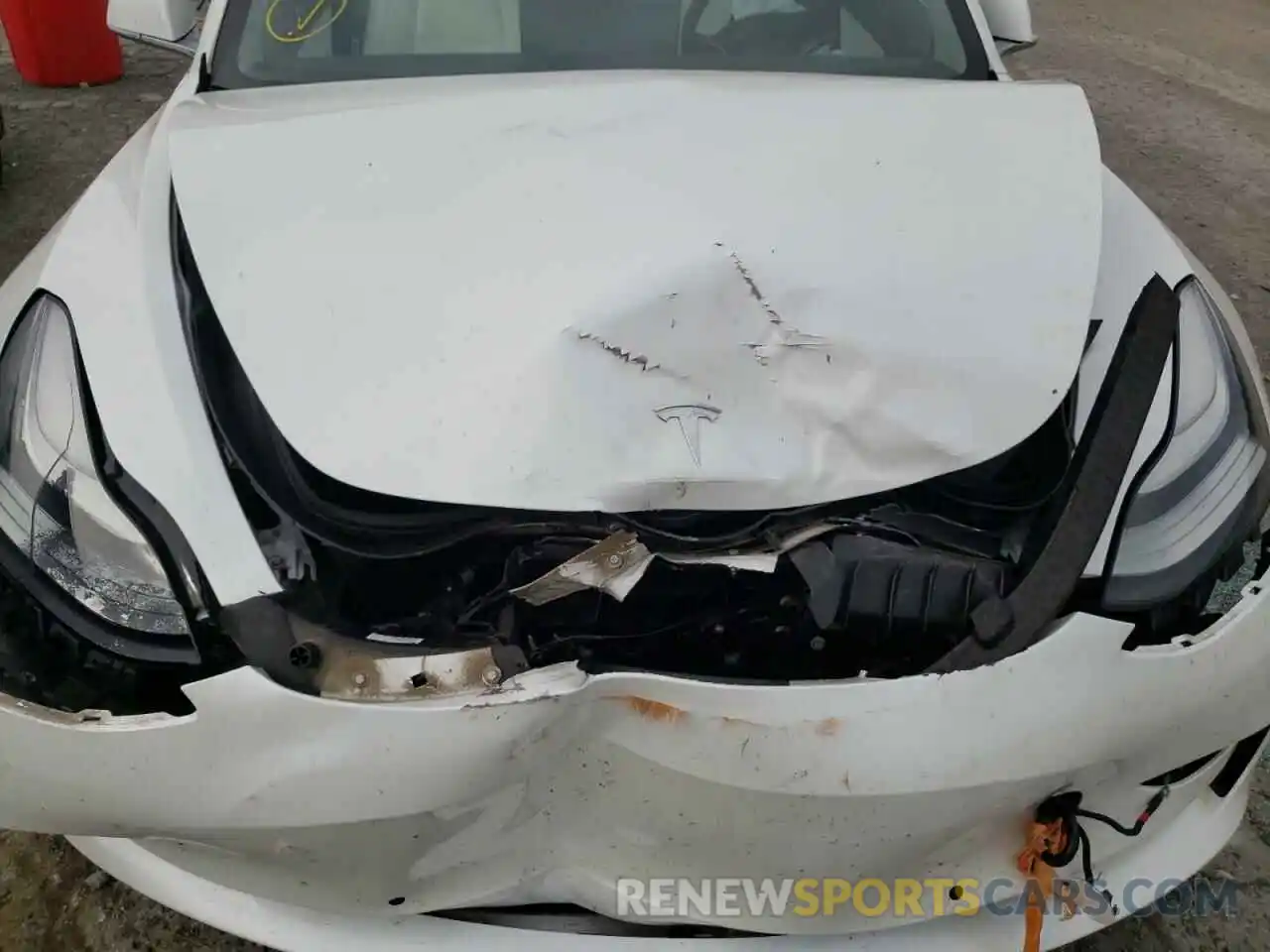 7 Photograph of a damaged car 5YJ3E1EB6KF470083 TESLA MODEL 3 2019