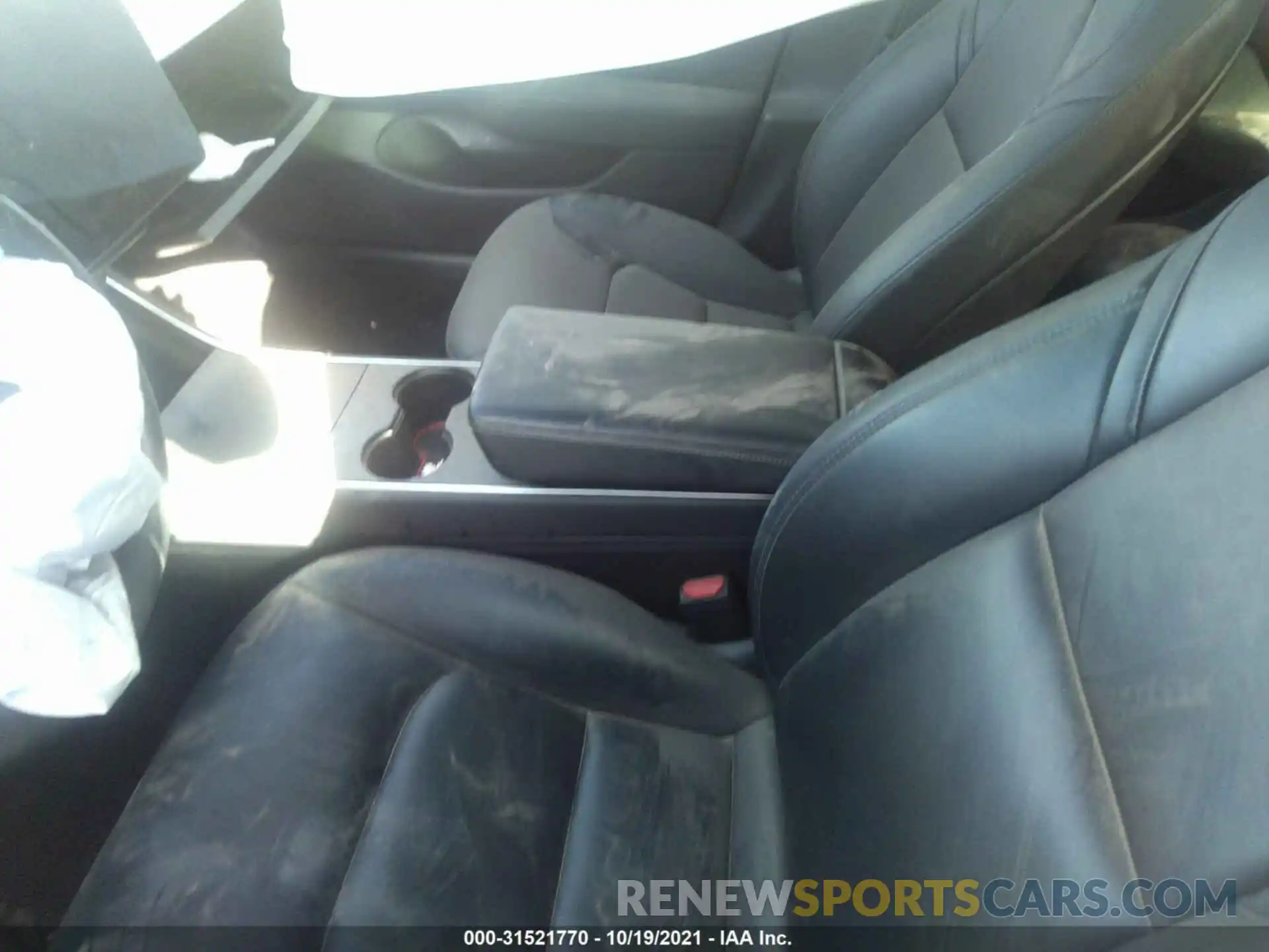 5 Photograph of a damaged car 5YJ3E1EB7KF192116 TESLA MODEL 3 2019