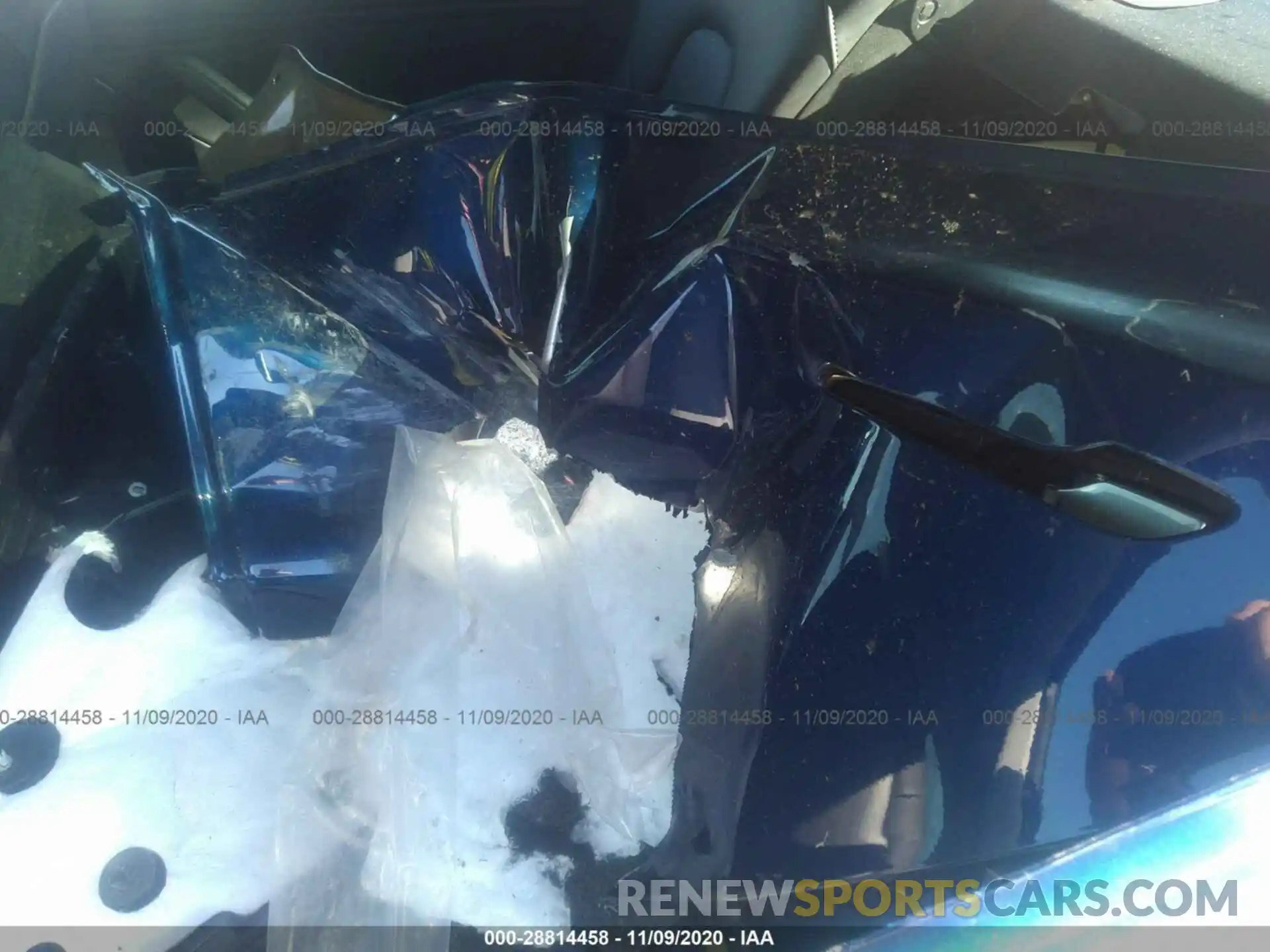 11 Photograph of a damaged car 5YJ3E1EB7KF194139 TESLA MODEL 3 2019