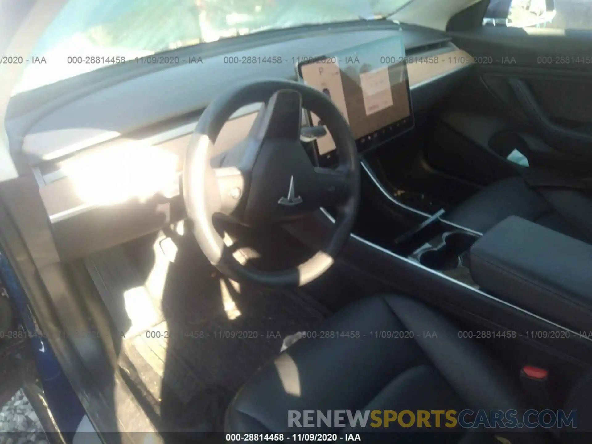 5 Photograph of a damaged car 5YJ3E1EB7KF194139 TESLA MODEL 3 2019