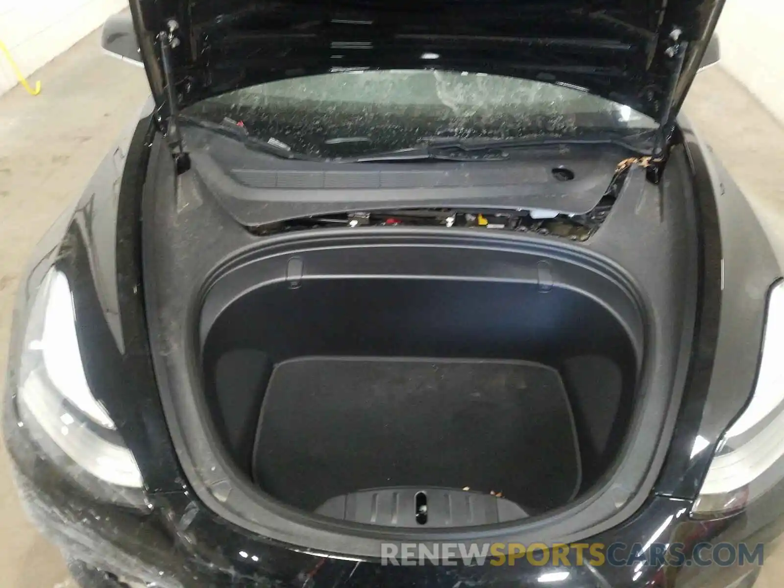 7 Photograph of a damaged car 5YJ3E1EB7KF195646 TESLA MODEL 3 2019