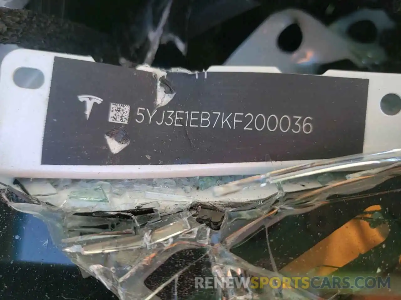 10 Photograph of a damaged car 5YJ3E1EB7KF200036 TESLA MODEL 3 2019