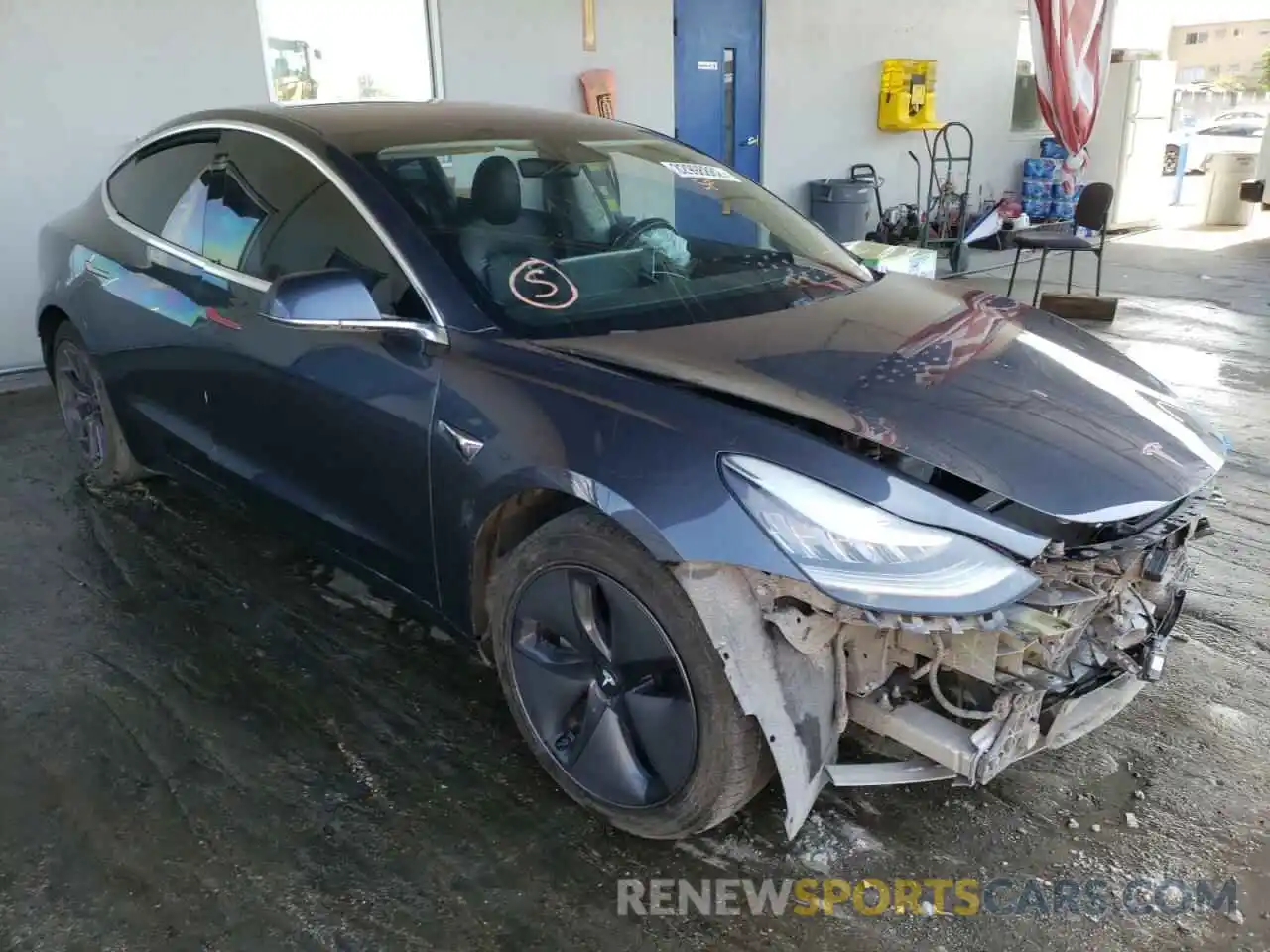 1 Фотография поврежденного автомобиля 5YJ3E1EB7KF205379 TESLA MODEL 3 2019