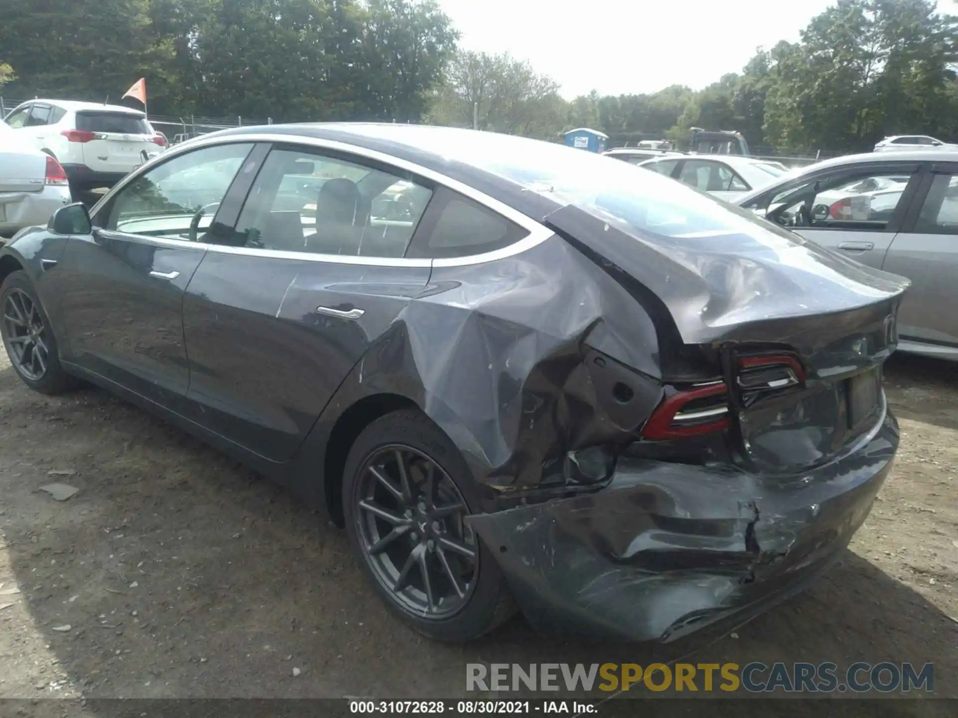 3 Photograph of a damaged car 5YJ3E1EB7KF210016 TESLA MODEL 3 2019