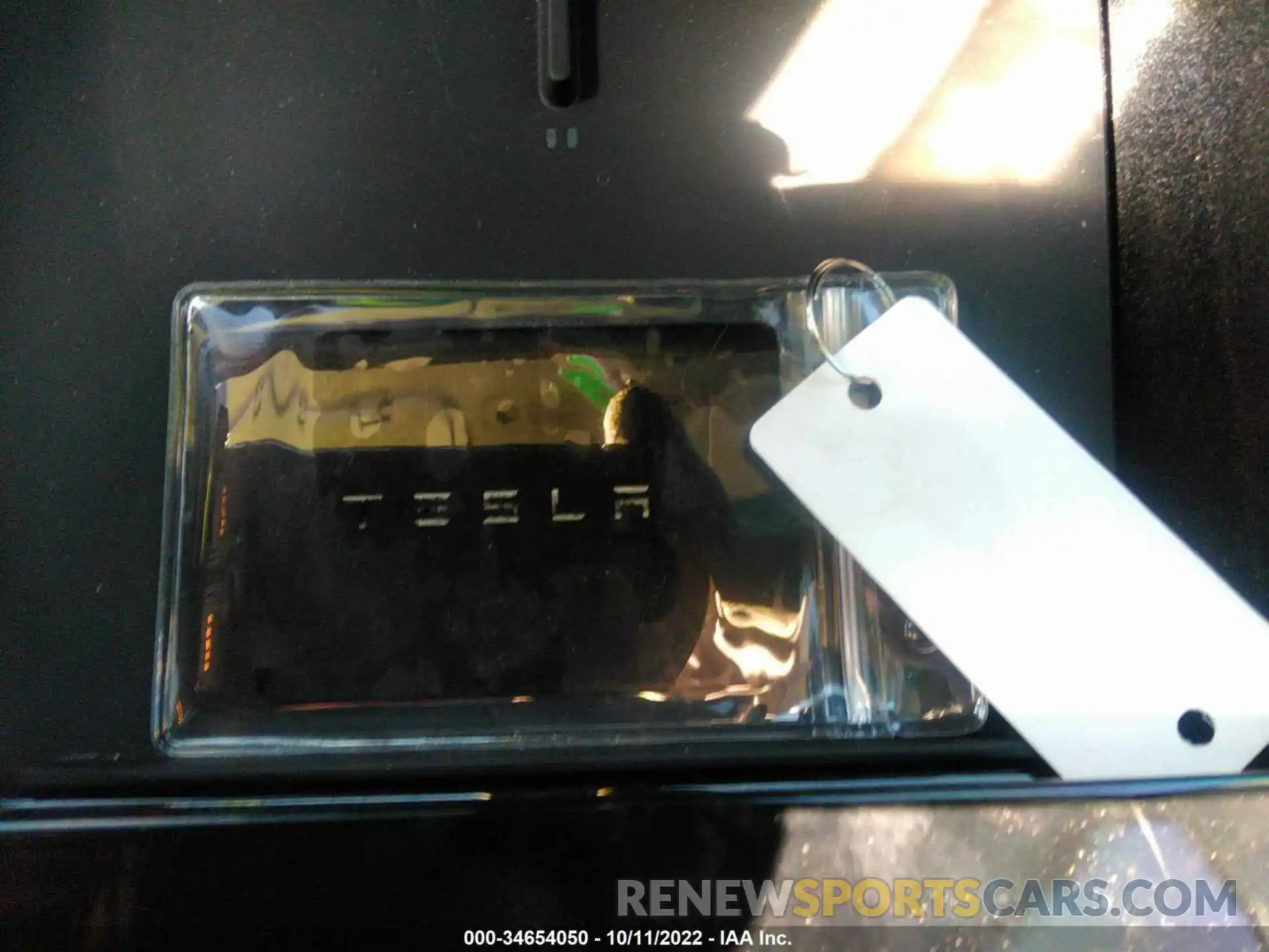 11 Photograph of a damaged car 5YJ3E1EB7KF211036 TESLA MODEL 3 2019