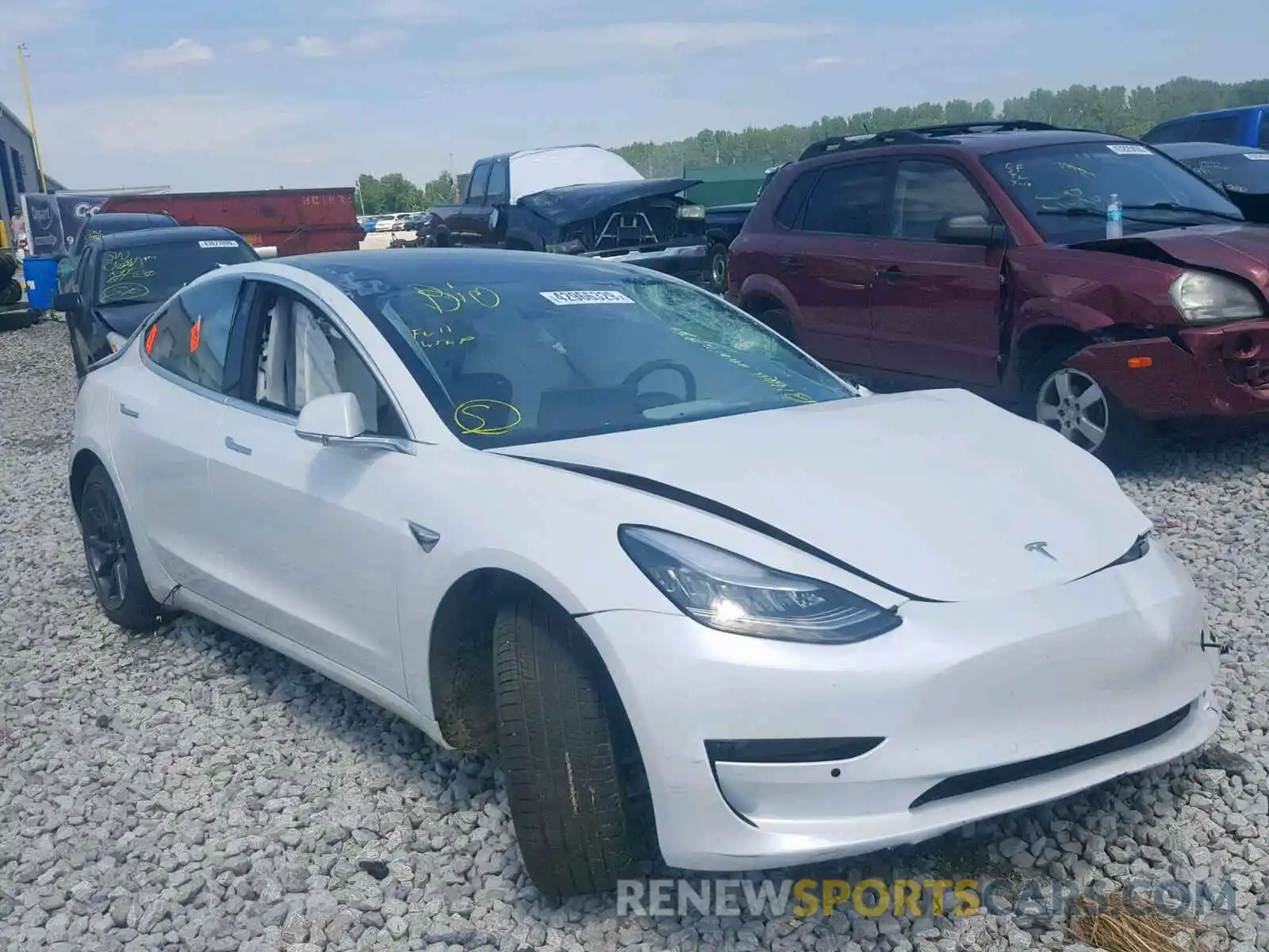 1 Photograph of a damaged car 5YJ3E1EB7KF213580 TESLA MODEL 3 2019