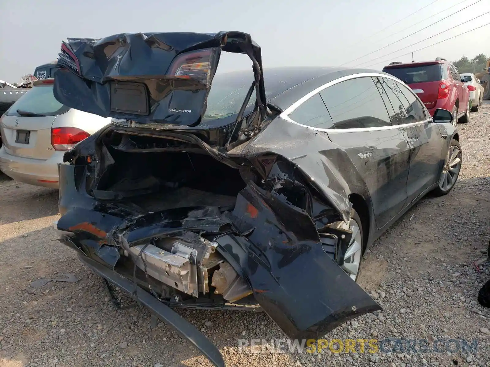 4 Photograph of a damaged car 5YJ3E1EB7KF213658 TESLA MODEL 3 2019