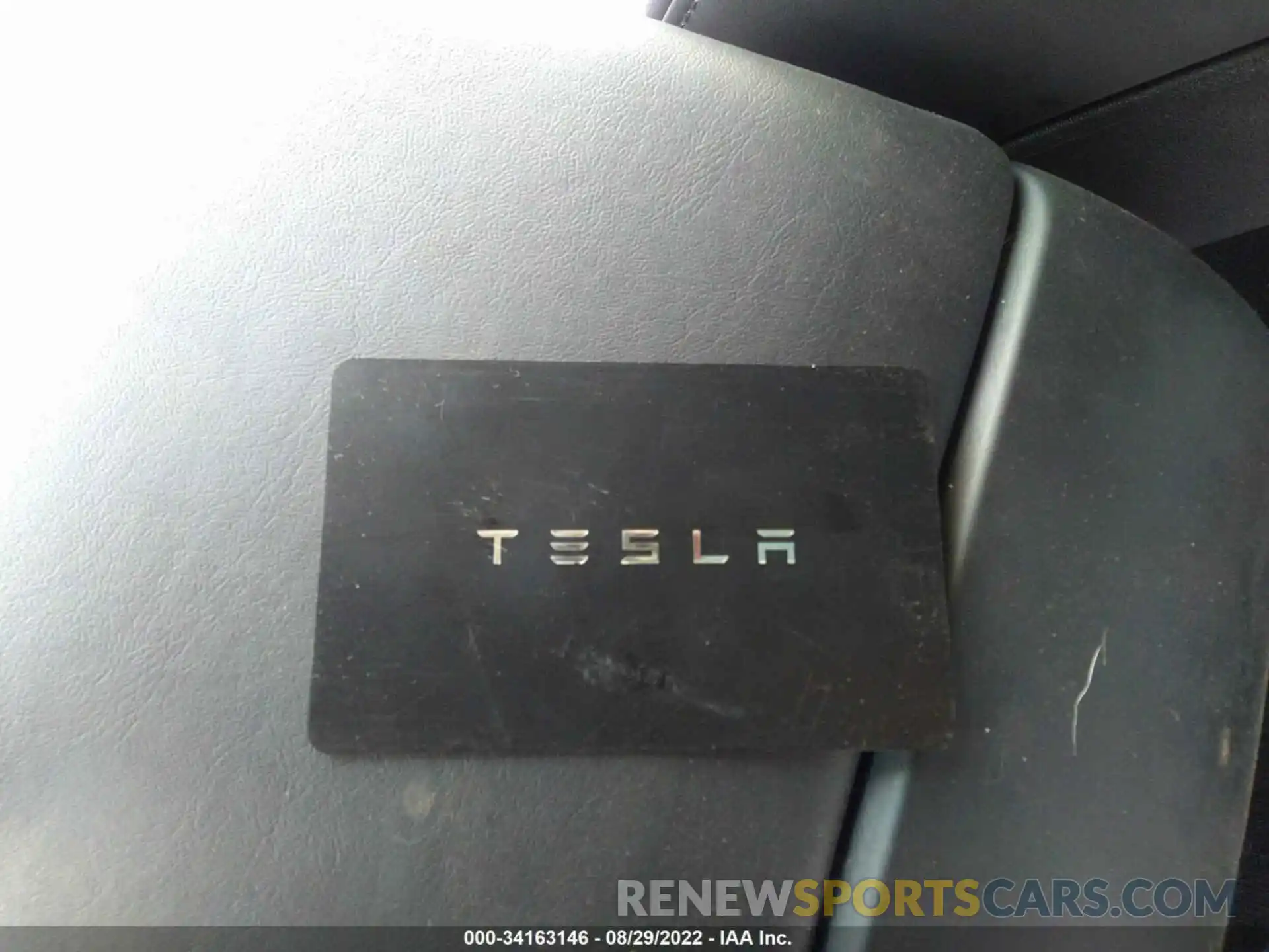 11 Photograph of a damaged car 5YJ3E1EB7KF213966 TESLA MODEL 3 2019