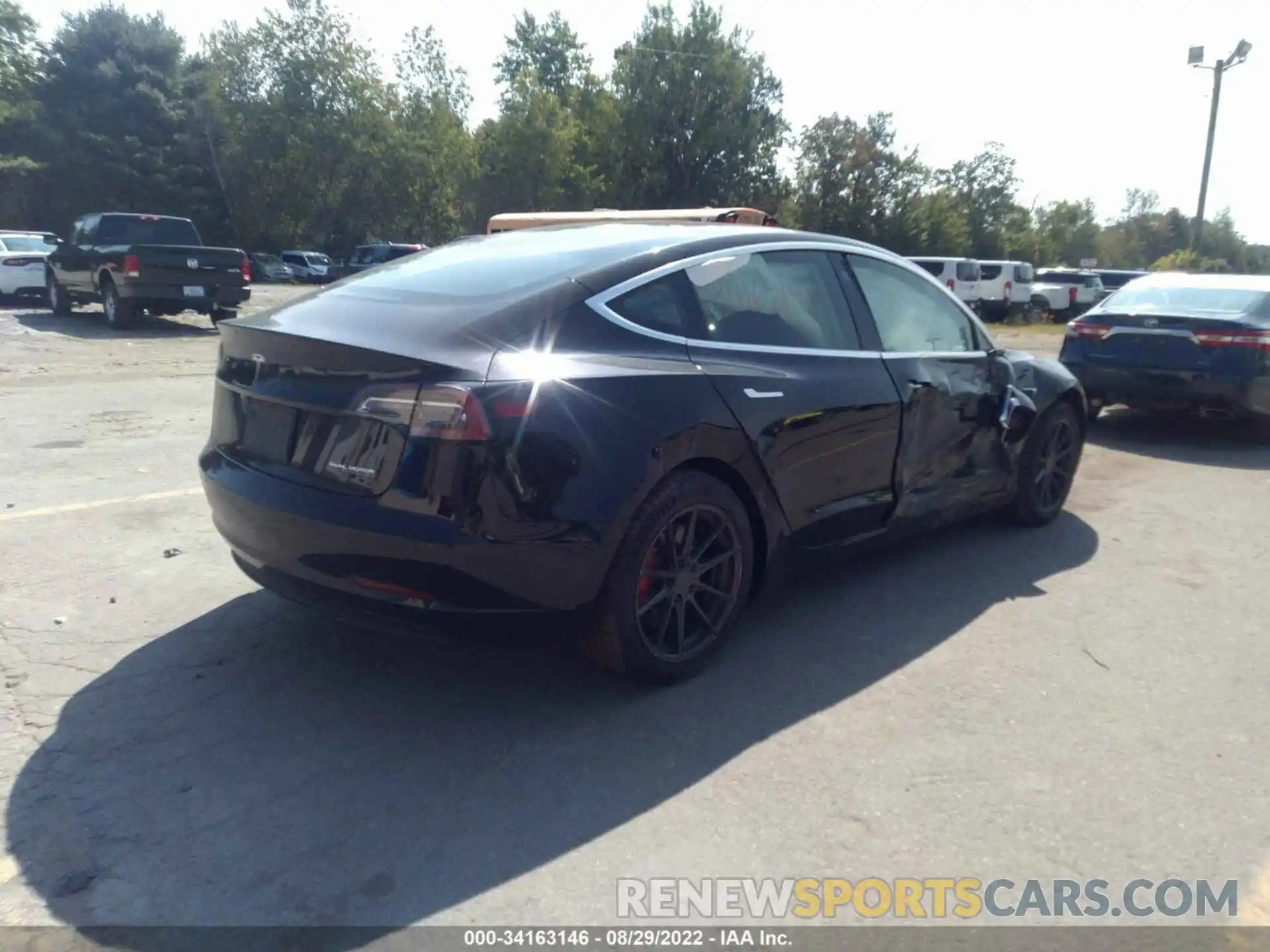 4 Photograph of a damaged car 5YJ3E1EB7KF213966 TESLA MODEL 3 2019