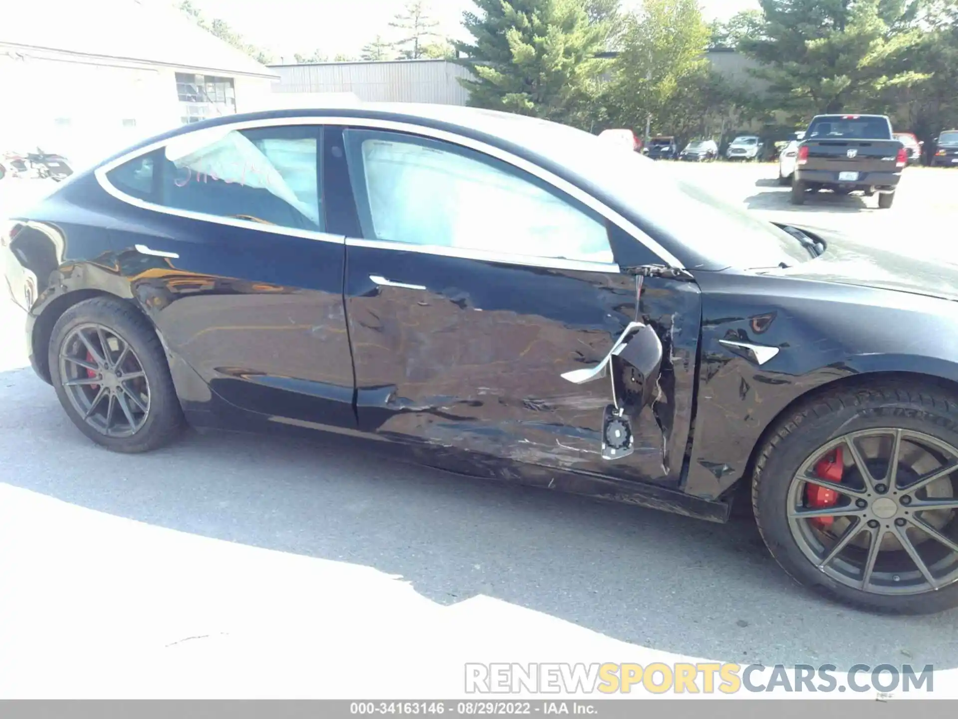 6 Photograph of a damaged car 5YJ3E1EB7KF213966 TESLA MODEL 3 2019