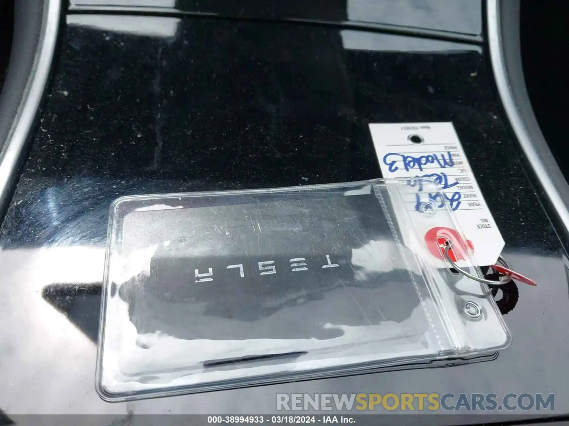 11 Photograph of a damaged car 5YJ3E1EB7KF214082 TESLA MODEL 3 2019