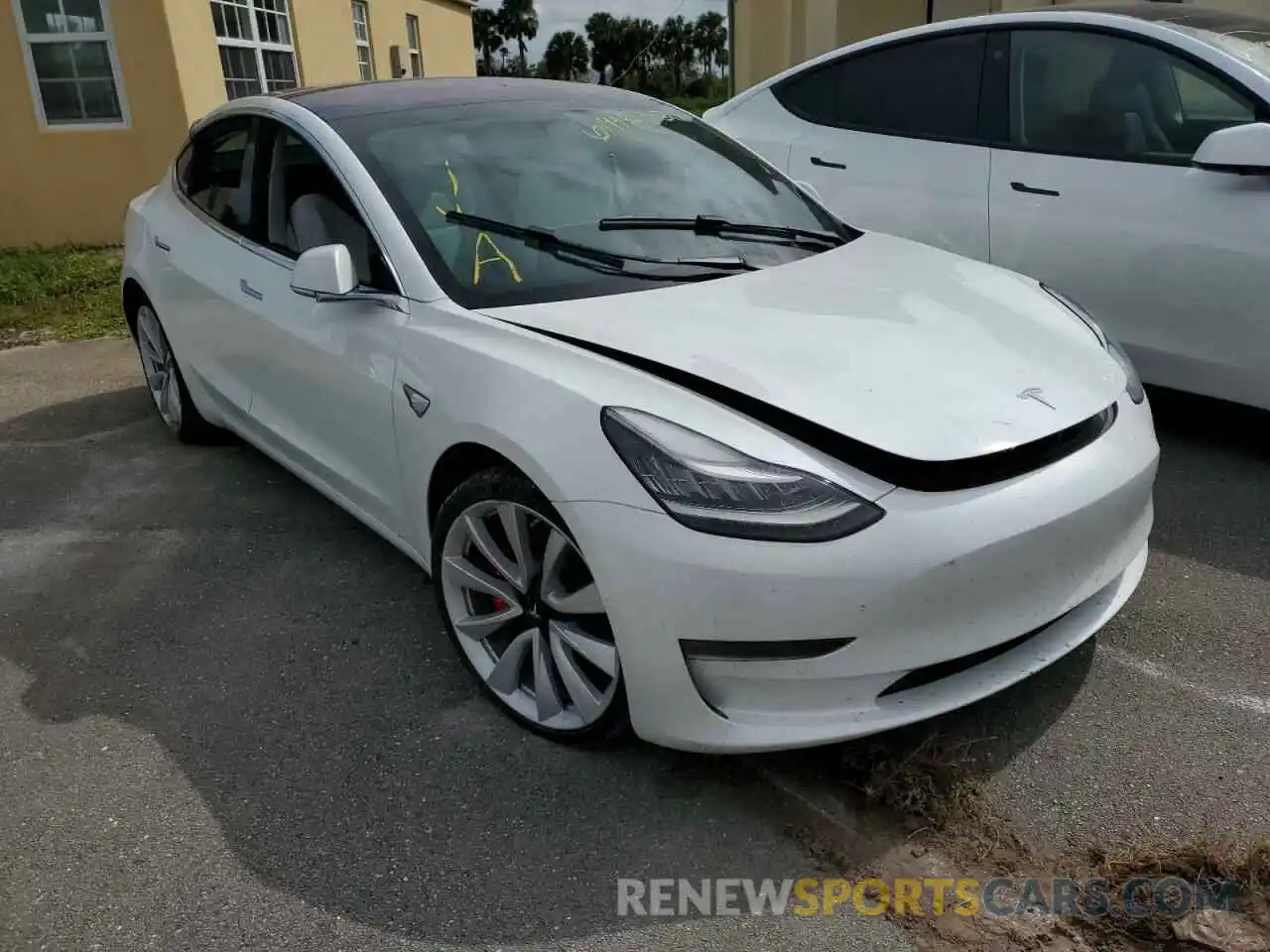 1 Photograph of a damaged car 5YJ3E1EB7KF214101 TESLA MODEL 3 2019