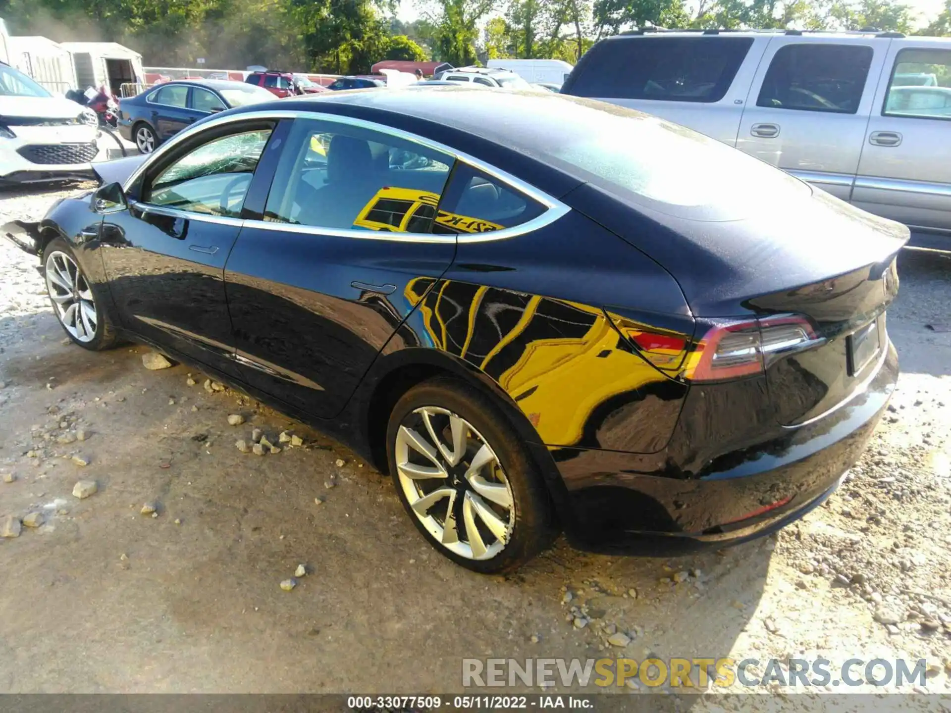 3 Photograph of a damaged car 5YJ3E1EB7KF361339 TESLA MODEL 3 2019