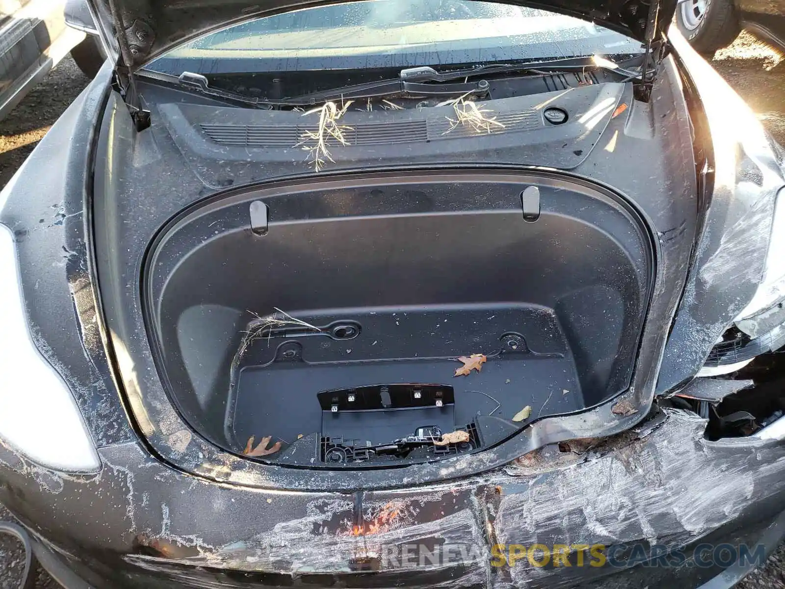 7 Photograph of a damaged car 5YJ3E1EB7KF385012 TESLA MODEL 3 2019