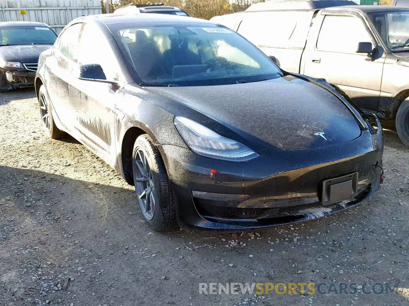 1 Photograph of a damaged car 5YJ3E1EB7KF385480 TESLA MODEL 3 2019