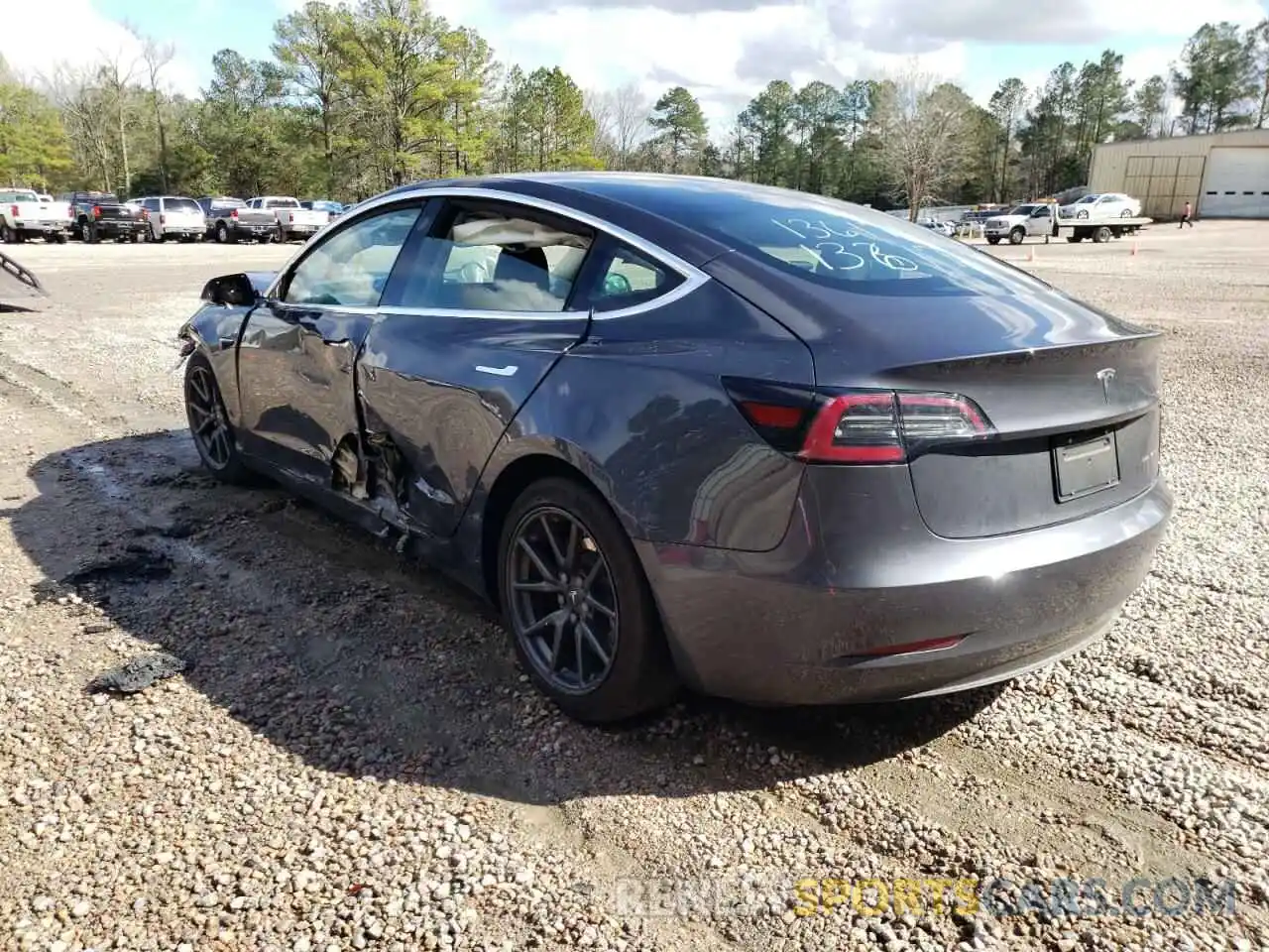 3 Photograph of a damaged car 5YJ3E1EB7KF386483 TESLA MODEL 3 2019