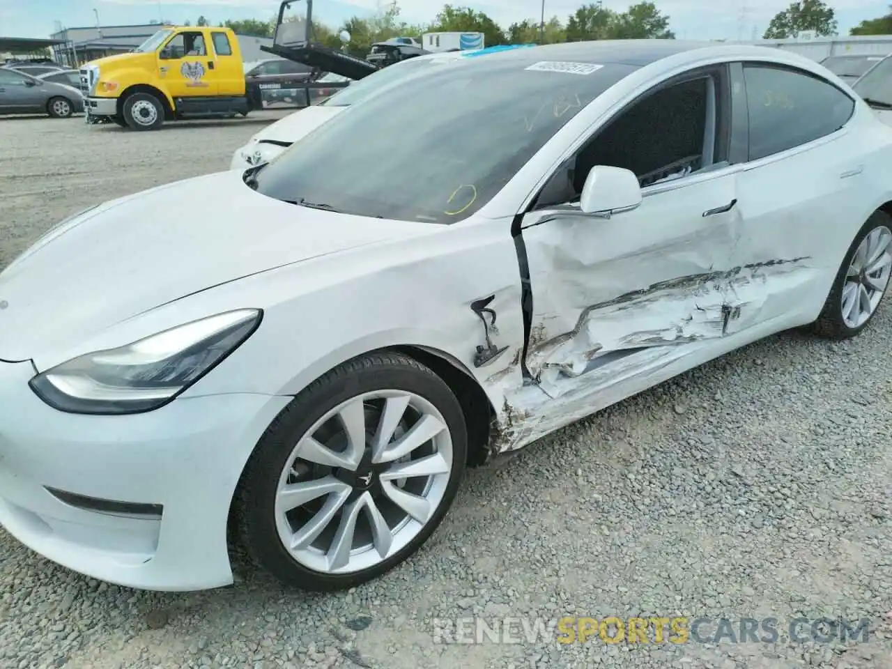 9 Photograph of a damaged car 5YJ3E1EB7KF390341 TESLA MODEL 3 2019