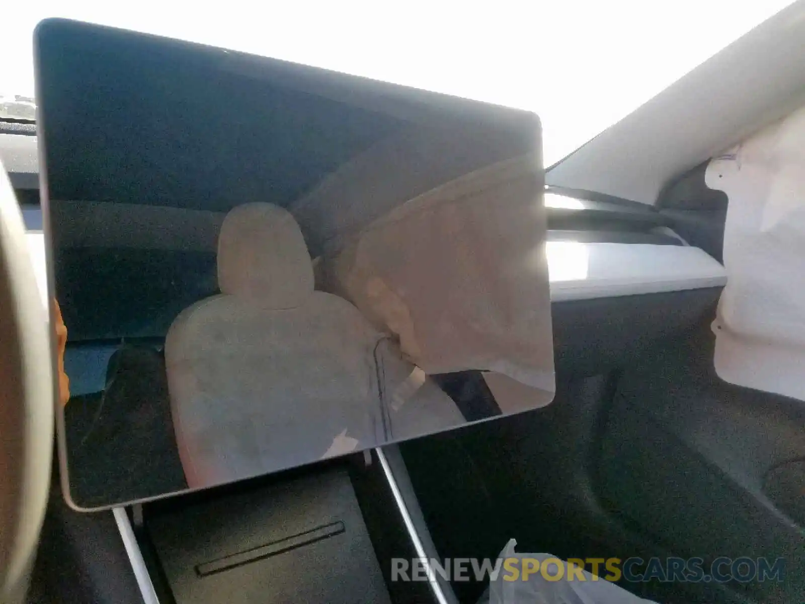 8 Photograph of a damaged car 5YJ3E1EB7KF390615 TESLA MODEL 3 2019