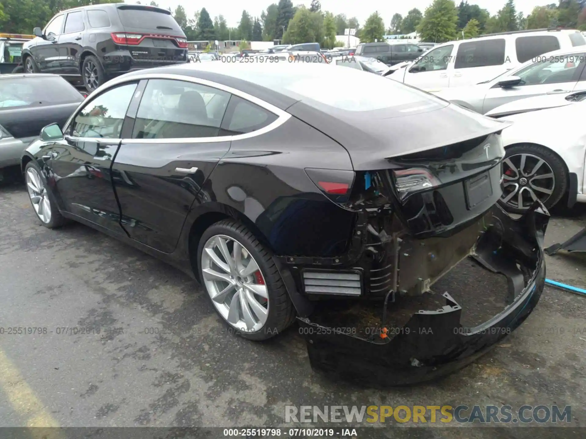 3 Photograph of a damaged car 5YJ3E1EB7KF392719 TESLA MODEL 3 2019