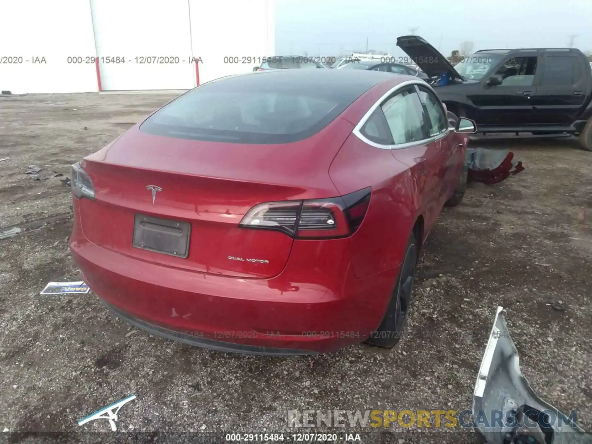 4 Фотография поврежденного автомобиля 5YJ3E1EB7KF418252 TESLA MODEL 3 2019